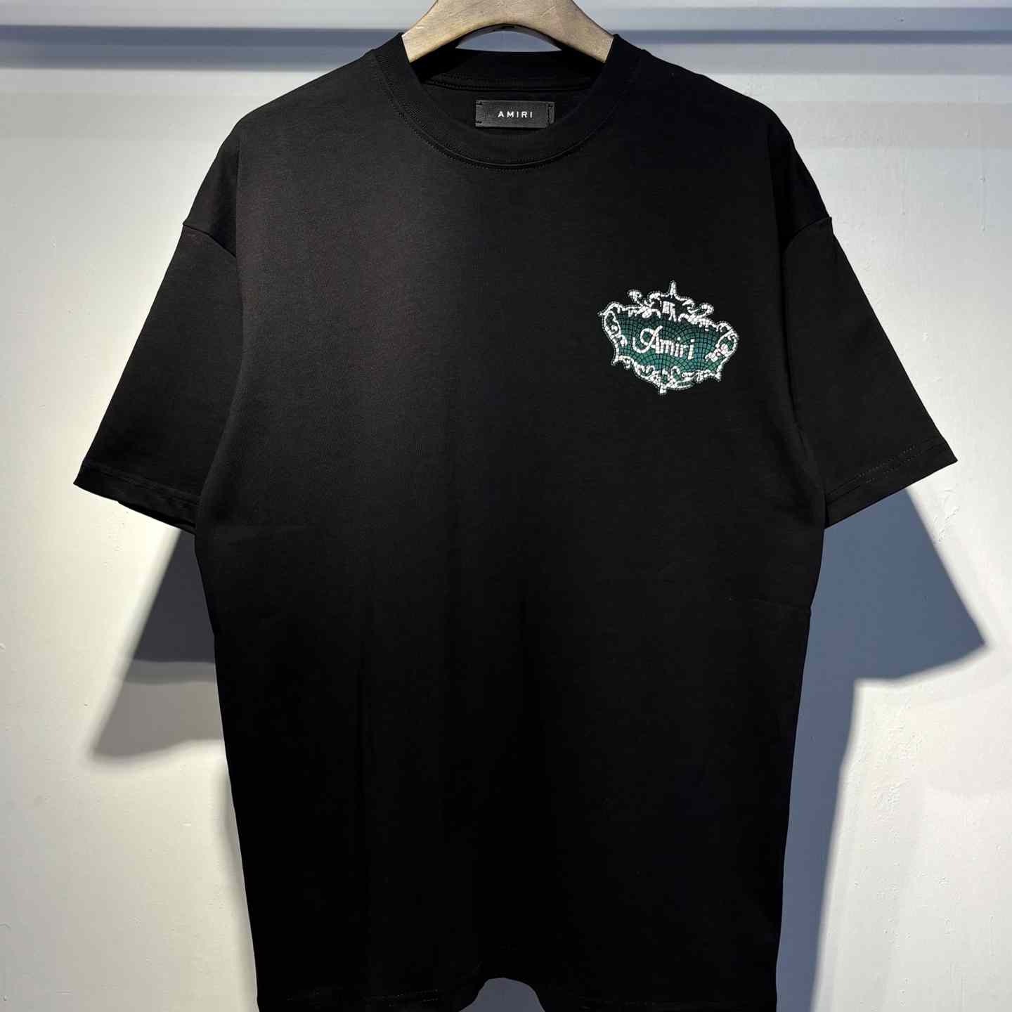 Amiri  Chateau Crest Oversized T-shirt - DopestKickz