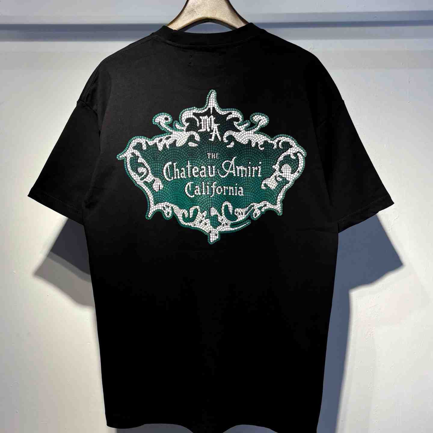 Amiri  Chateau Crest Oversized T-shirt - DopestKickz