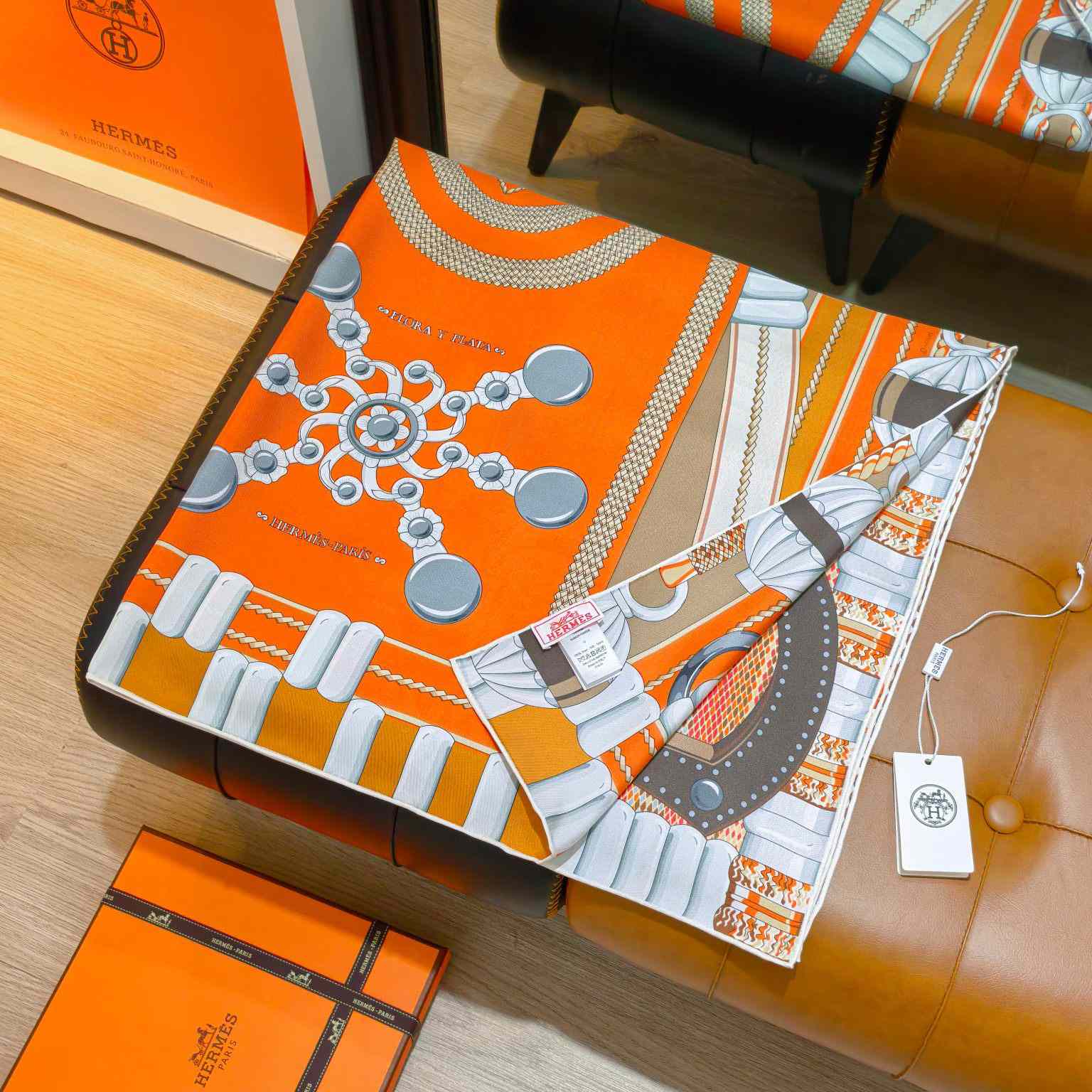Hermes Flora Y Plata Scarf 90 - DopestKickz