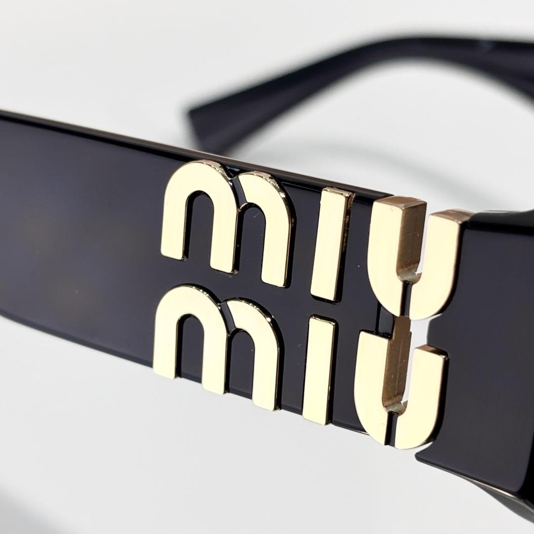 Miu Miu SMU 11WS Sunglasses - DopestKickz