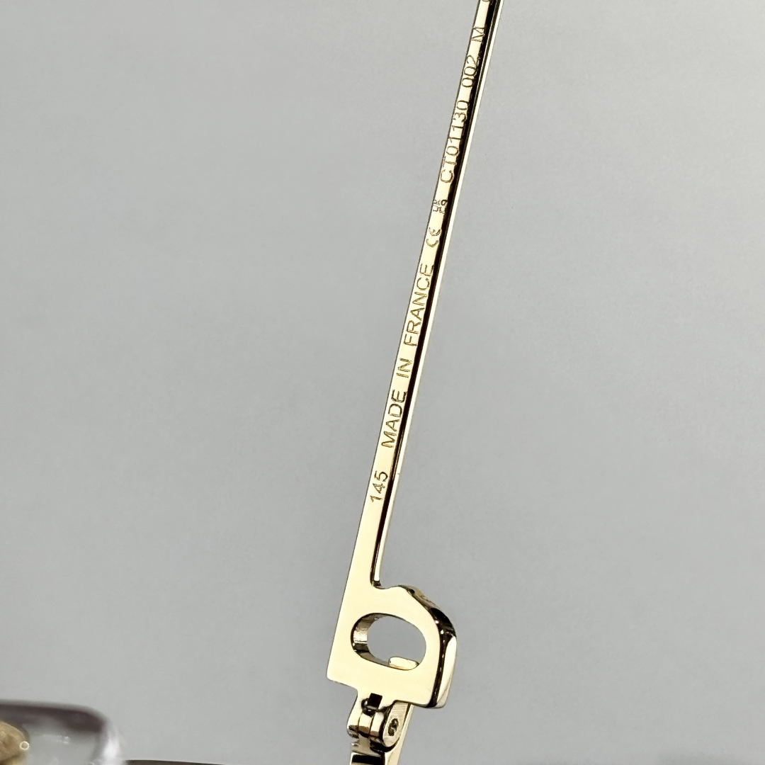 Cartier  CT01130 Sunglasses    - DopestKickz