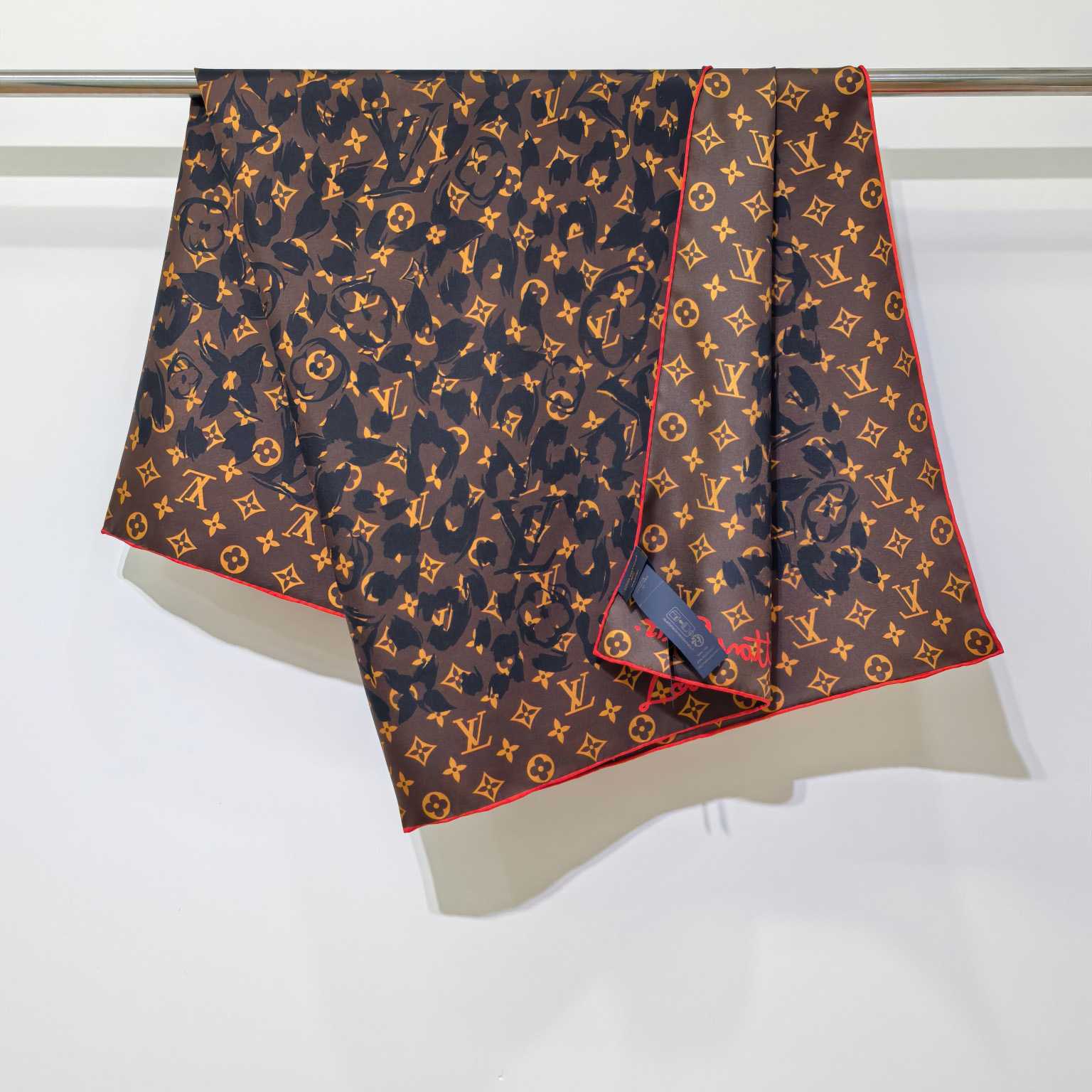 Louis Vuitton LV Safari Square 90 M97949 - DopestKickz