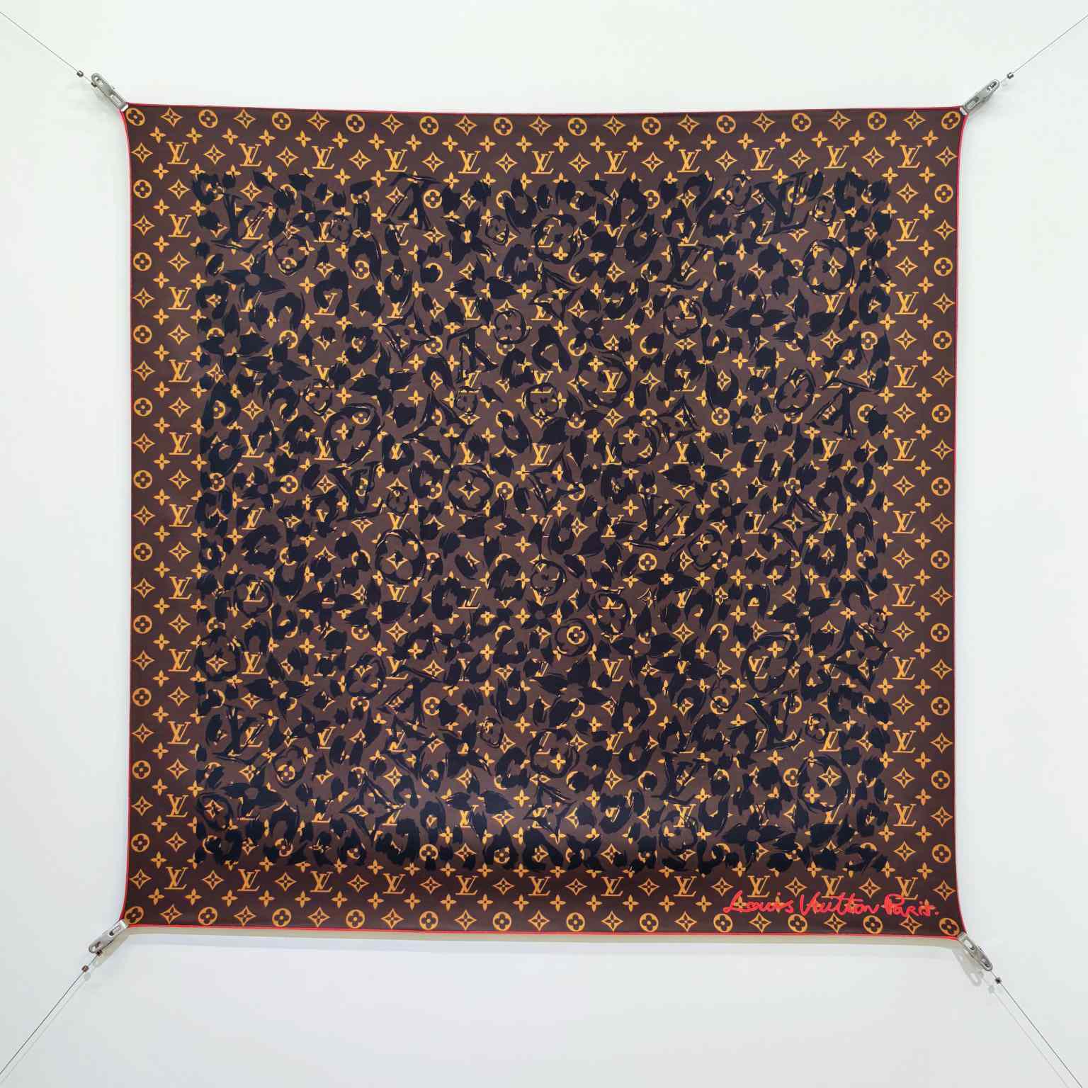 Louis Vuitton LV Safari Square 90 M97949 - DopestKickz