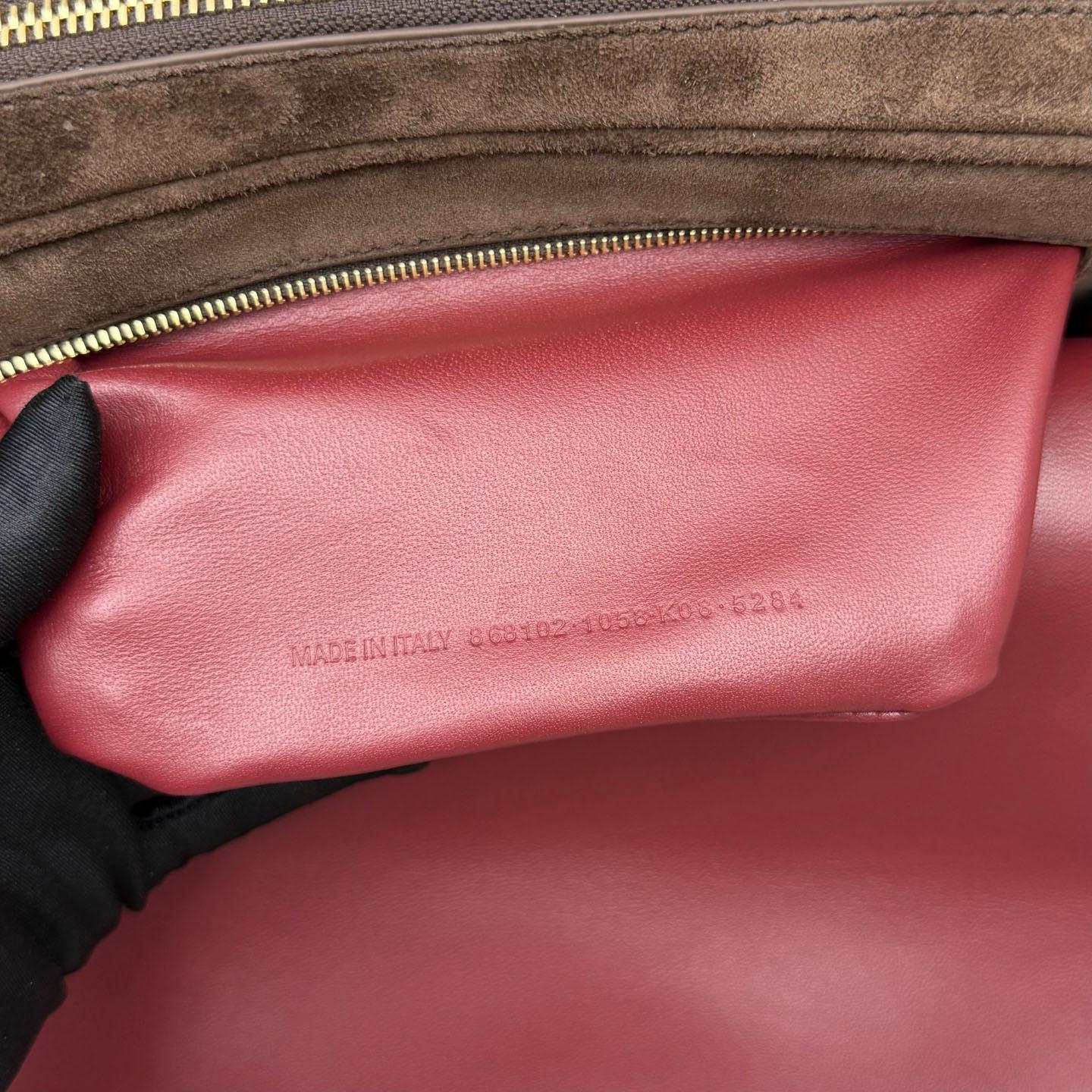 Balenciaga  Le 7 Shoulder Bag Medium In Moka - DopestKickz