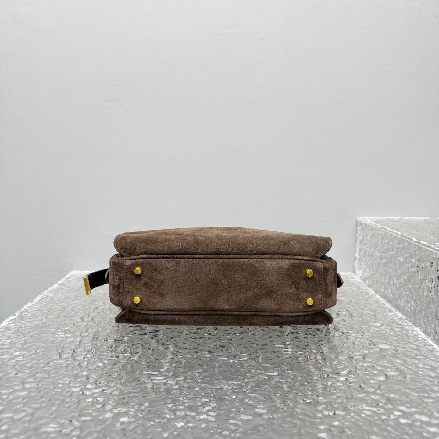 Balenciaga  Le 7 Shoulder Bag Medium In Moka - DopestKickz