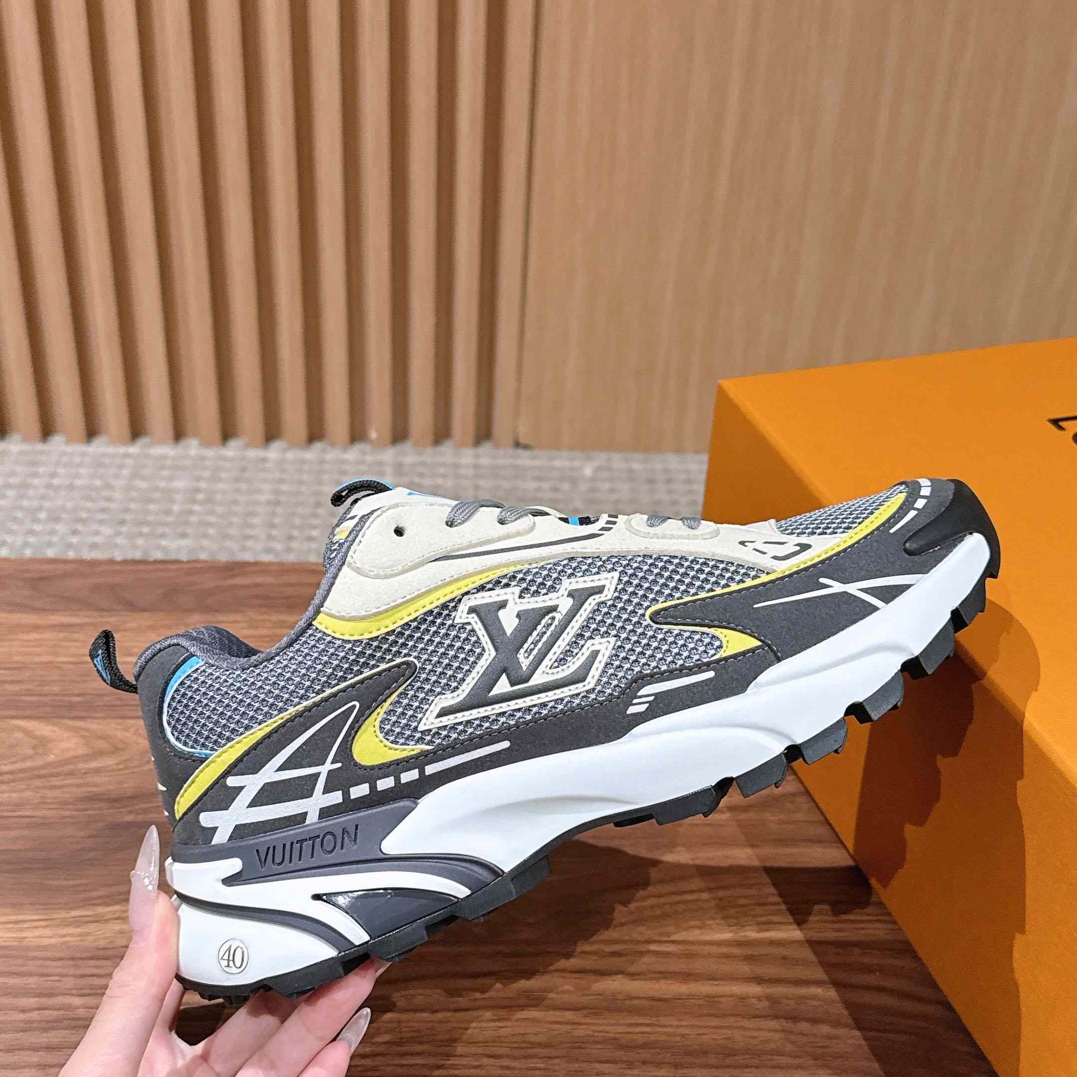 Louis Vuitton LV Tatic Runner Sneaker 1AKC43 - DopestKickz