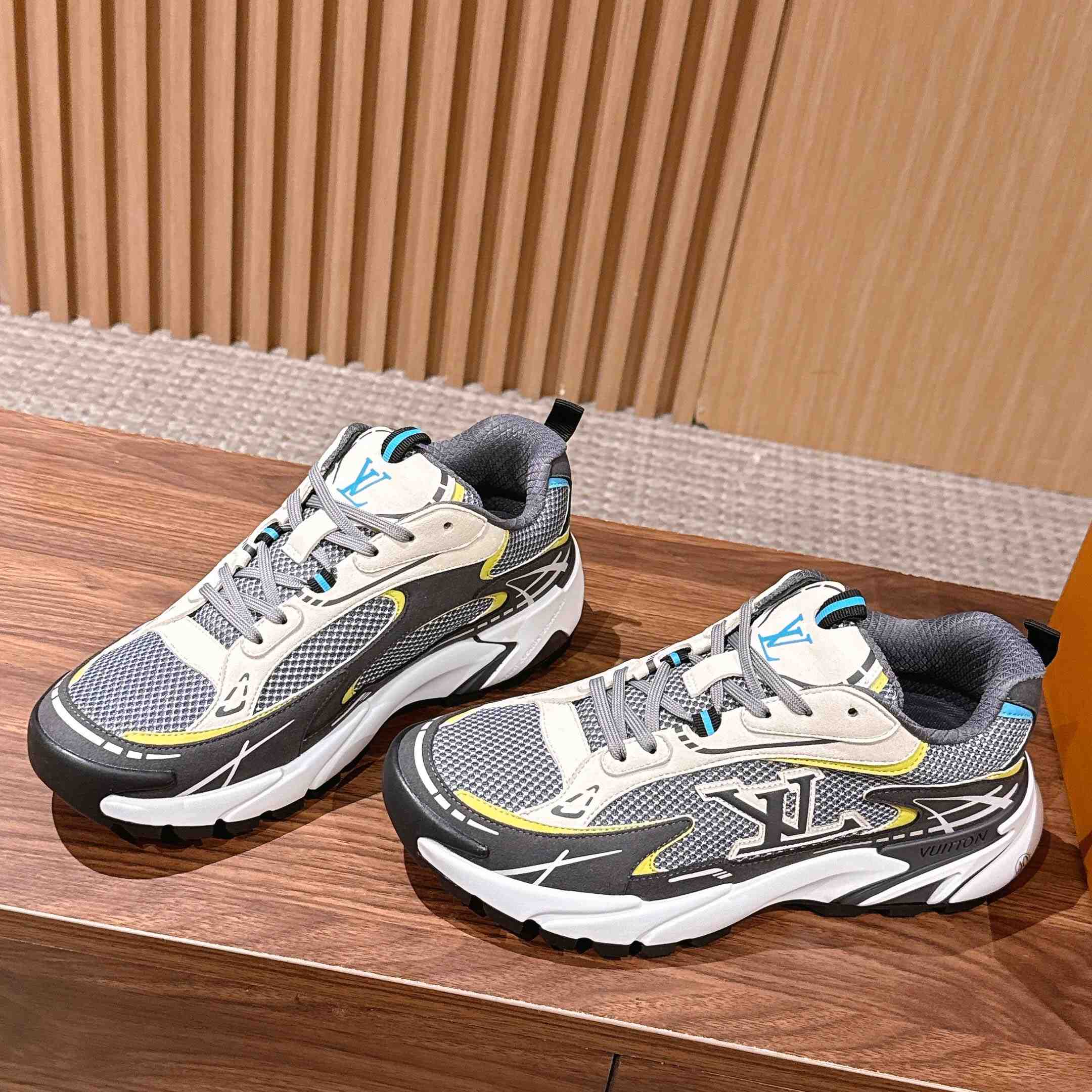 Louis Vuitton LV Tatic Runner Sneaker 1AKC43 - DopestKickz