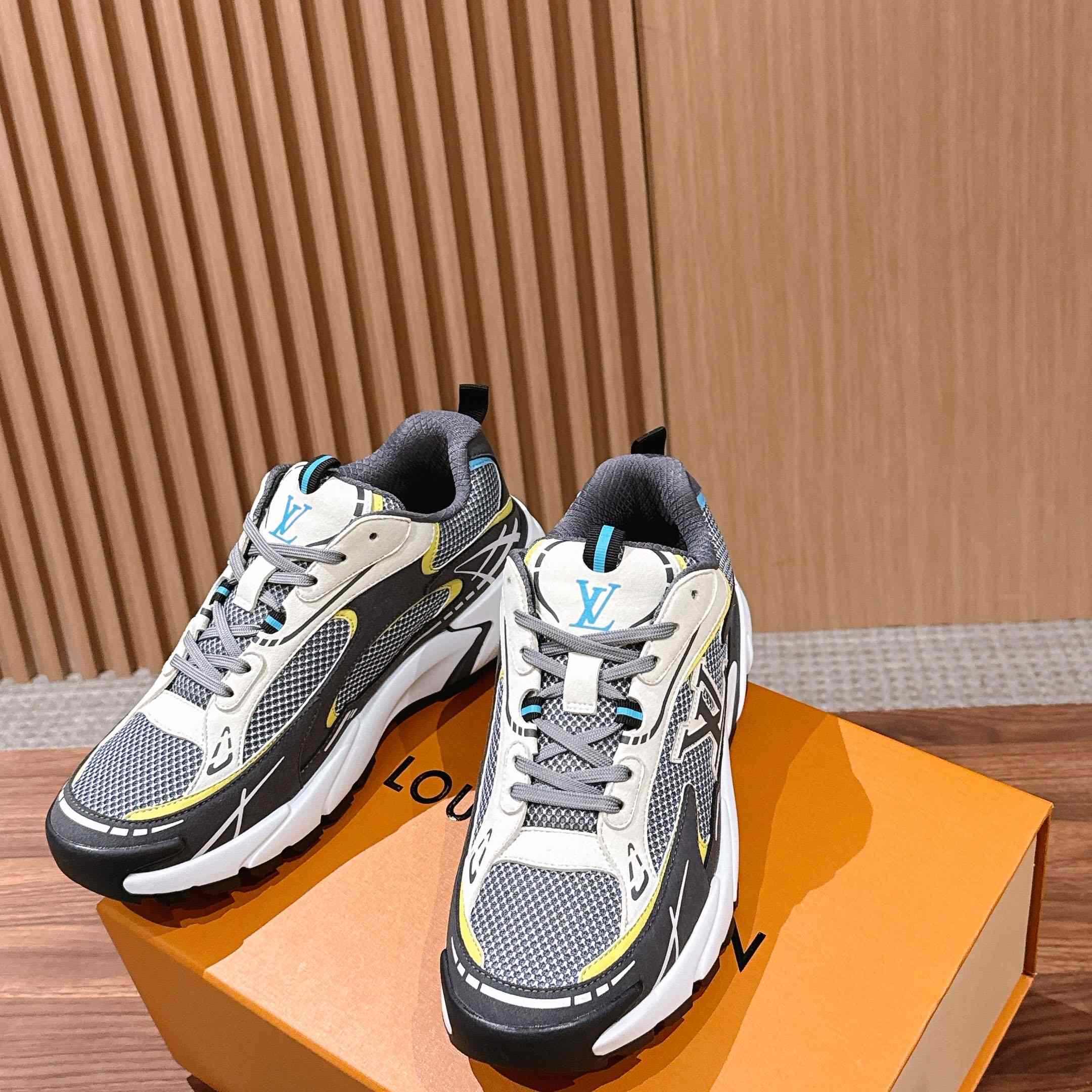 Louis Vuitton LV Tatic Runner Sneaker 1AKC43 - DopestKickz
