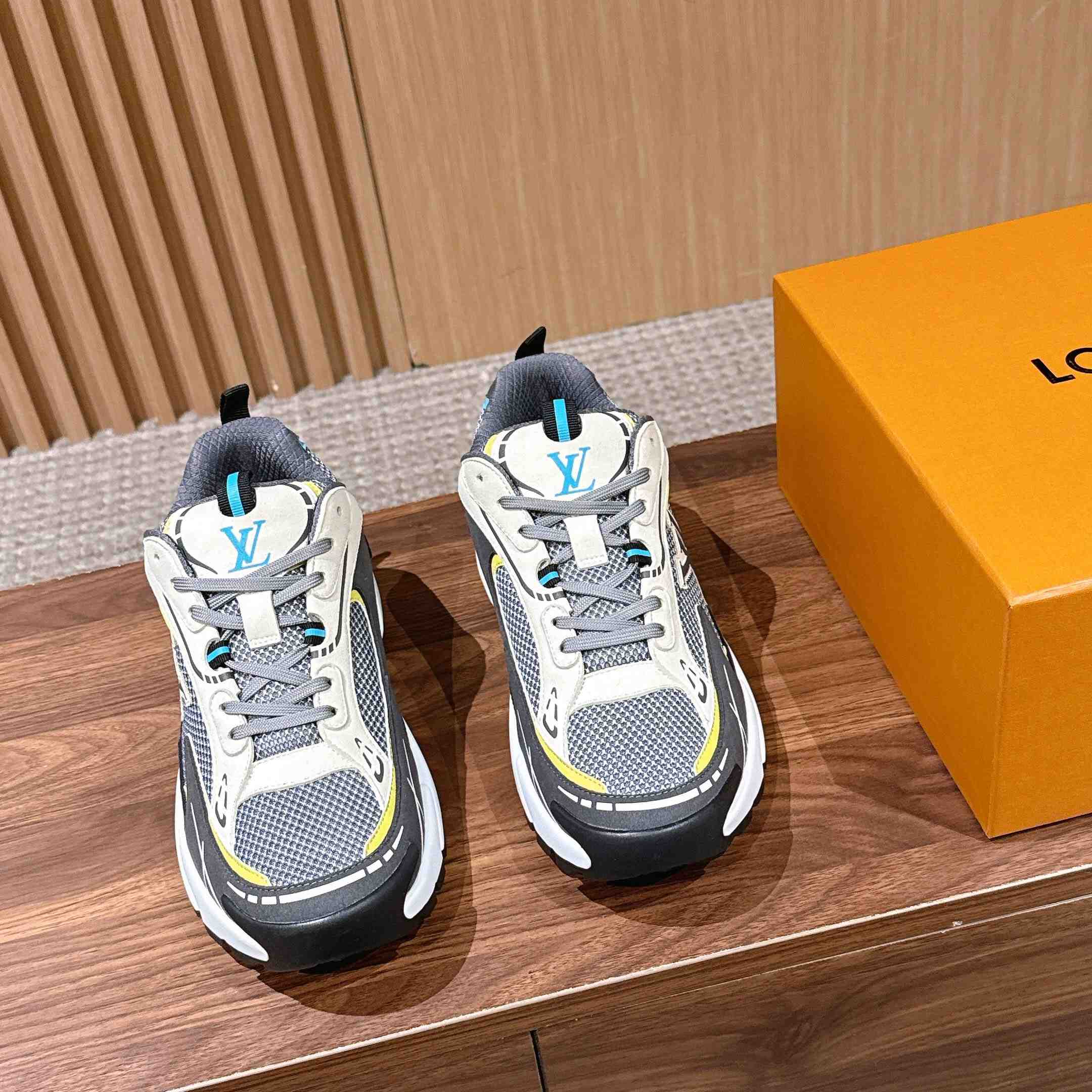 Louis Vuitton LV Tatic Runner Sneaker 1AKC43 - DopestKickz