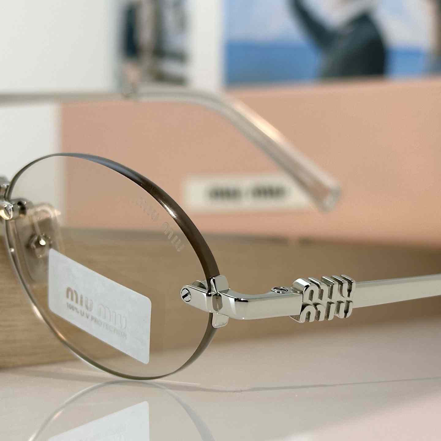 Miu Miu SMUA54S Sunglasses - DopestKickz
