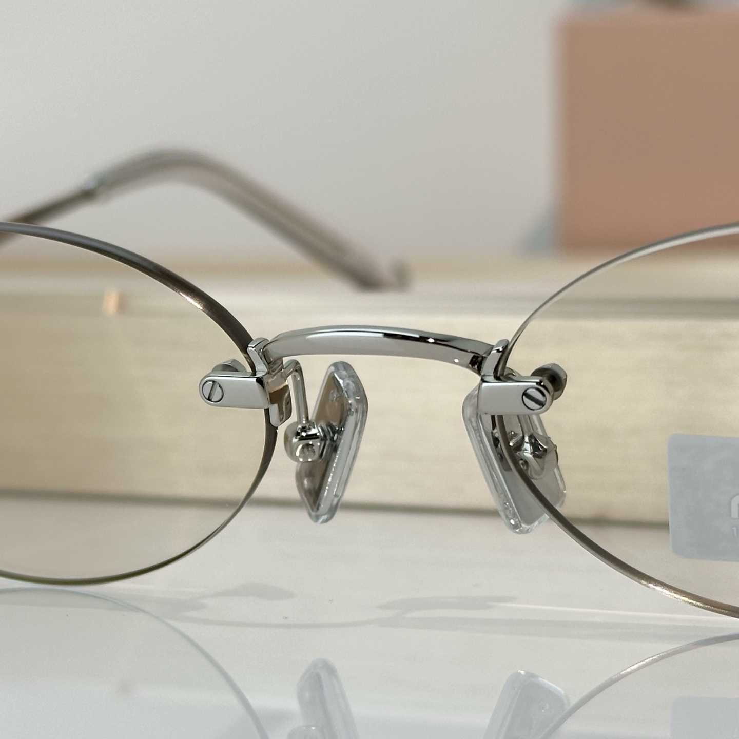 Miu Miu SMUA54S Sunglasses - DopestKickz