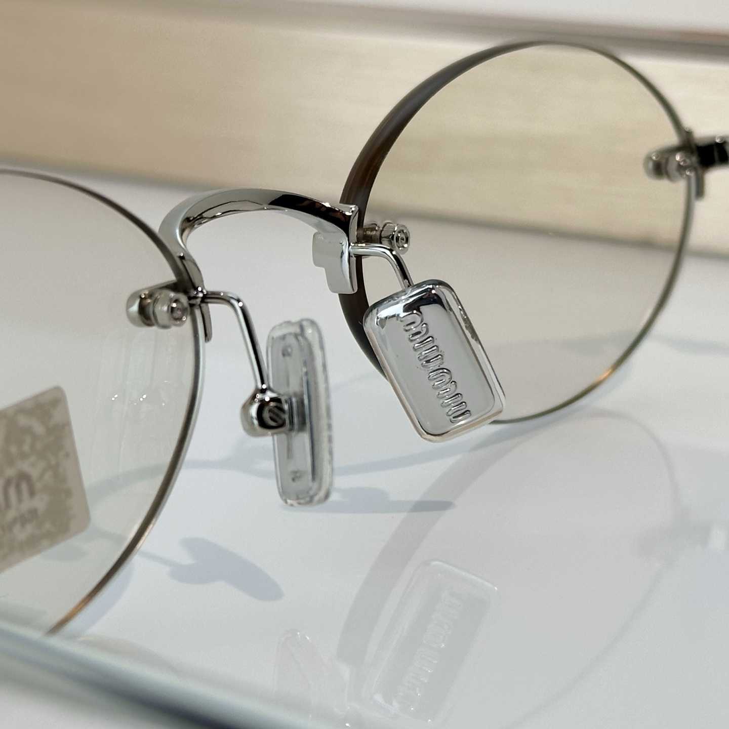 Miu Miu SMUA54S Sunglasses - DopestKickz