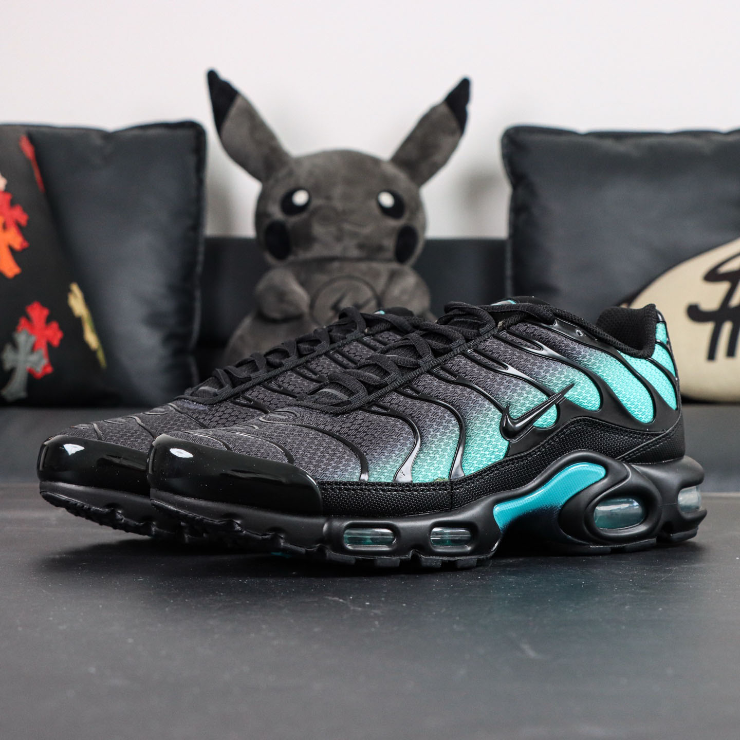 Nike Air Max Plus 'Black Dusty Cactus'  DM0032-016 - DopestKickz
