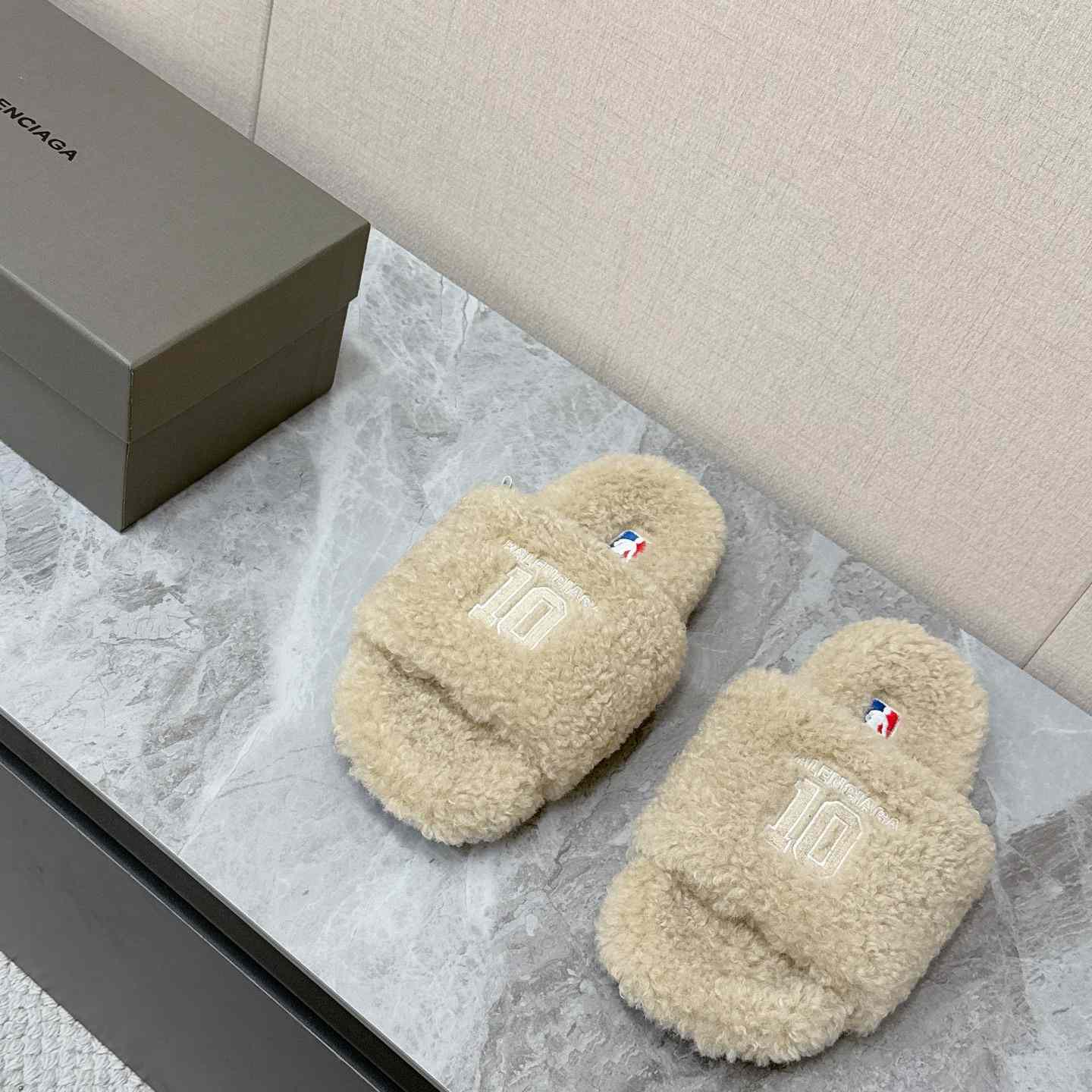 Balenciaga | Nba Collaboration Furry Open Mule - DopestKickz