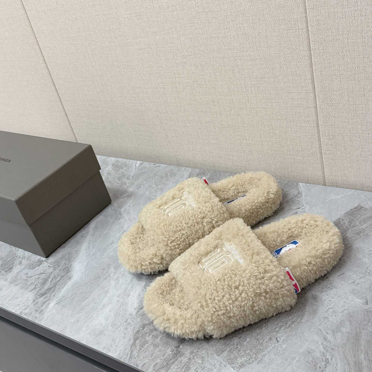 Balenciaga | Nba Collaboration Furry Open Mule - DopestKickz