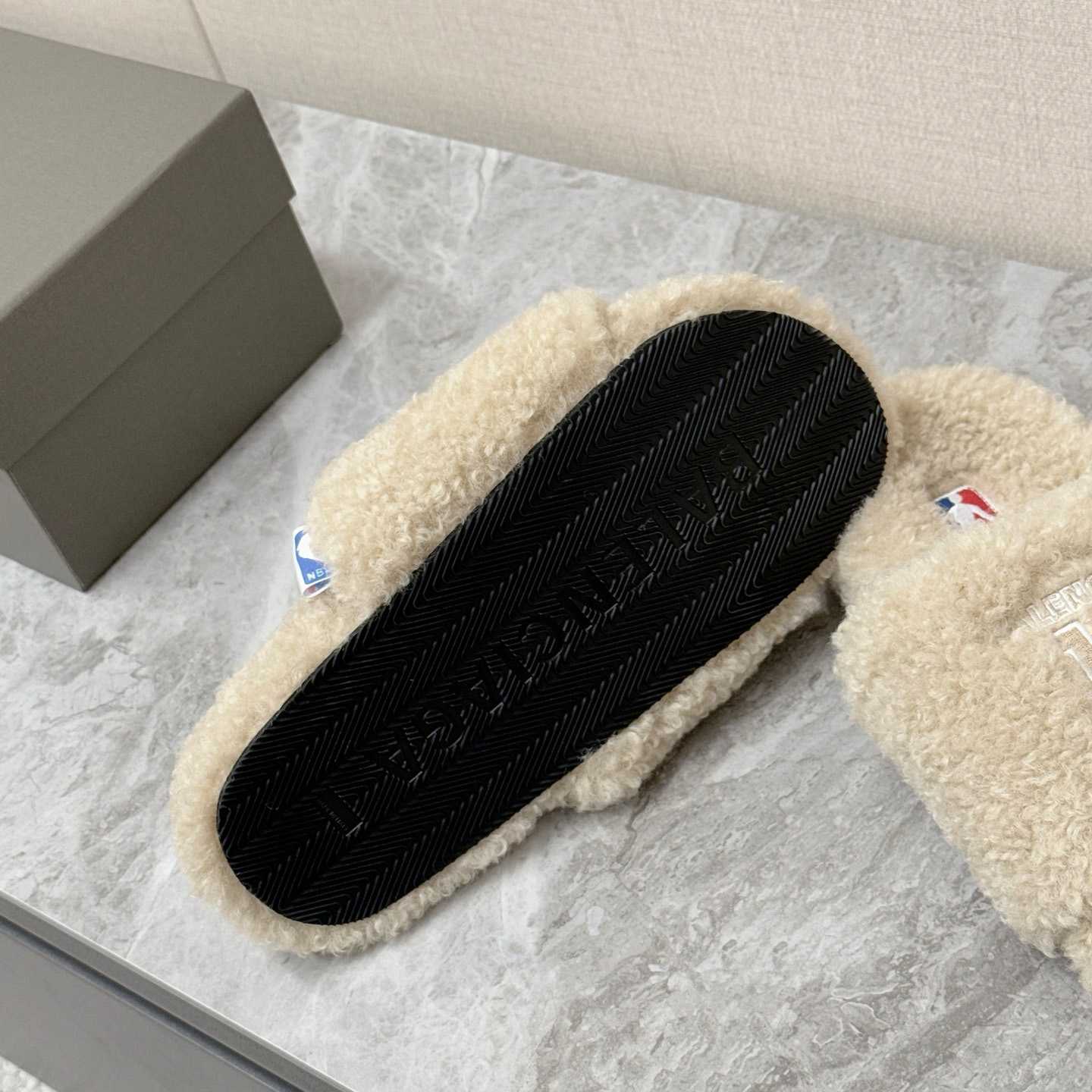 Balenciaga | Nba Collaboration Furry Open Mule - DopestKickz