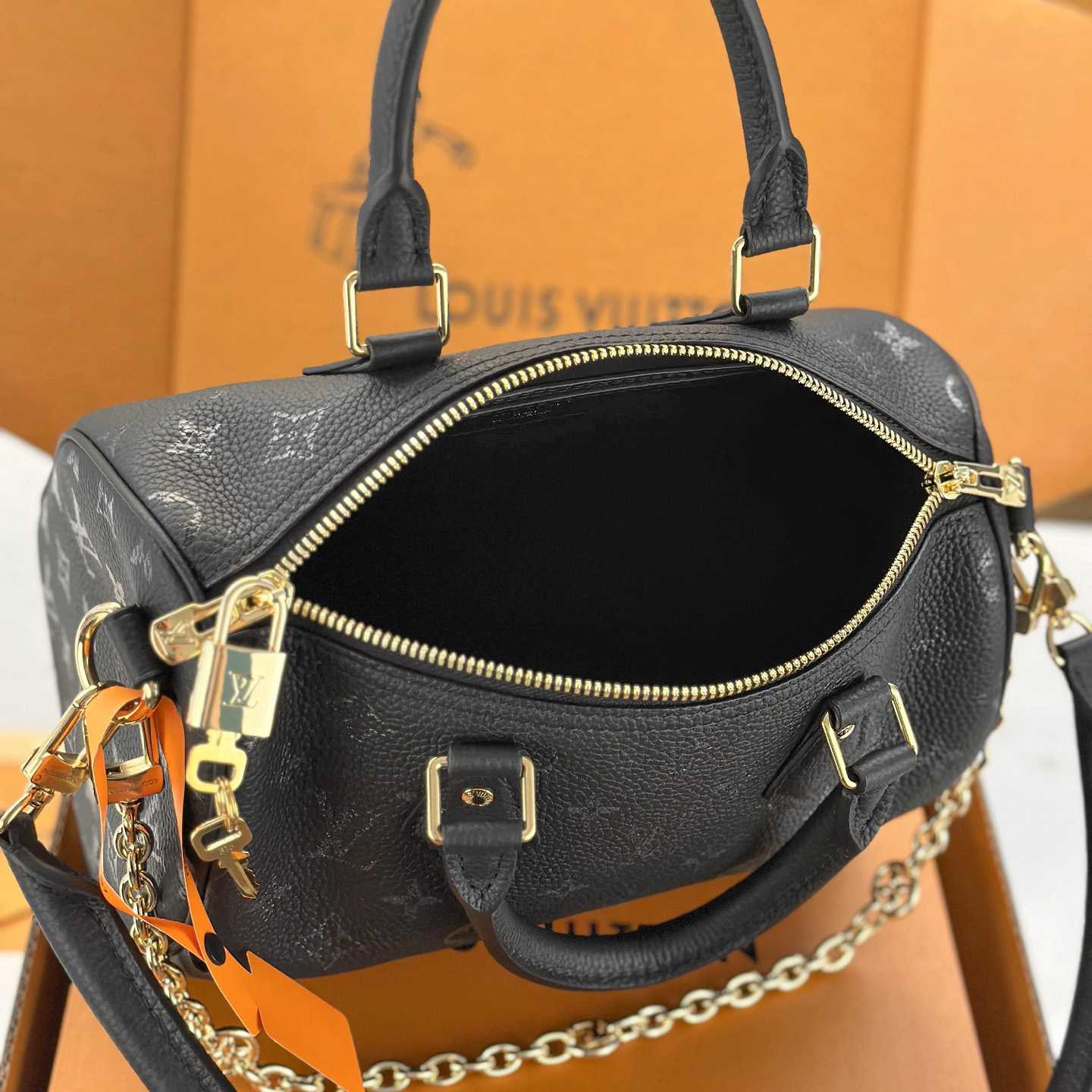 Louis Vuitton Speedy Bandoulière 25 M26486 - DopestKickz
