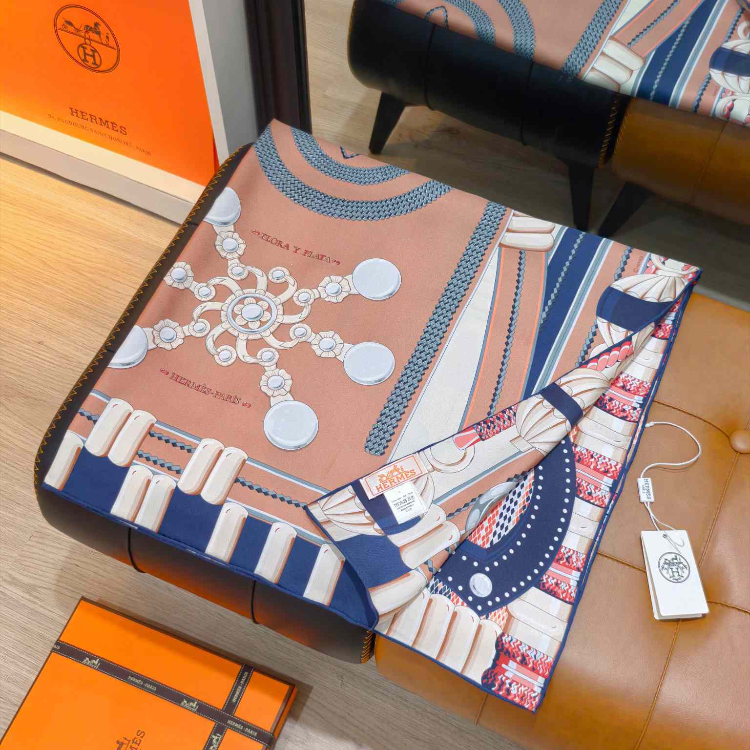 Hermes Flora Y Plata Scarf 90 - DopestKickz