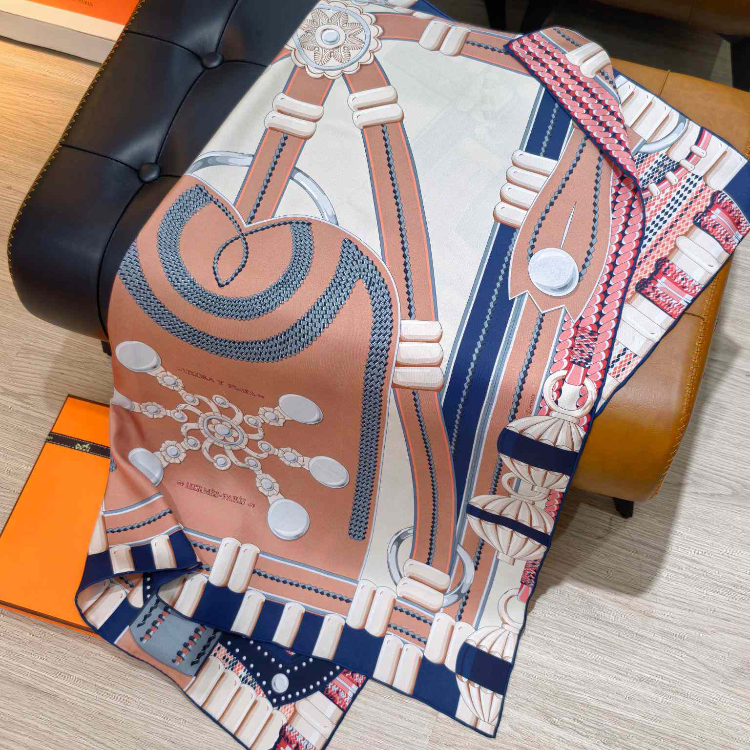 Hermes Flora Y Plata Scarf 90 - DopestKickz