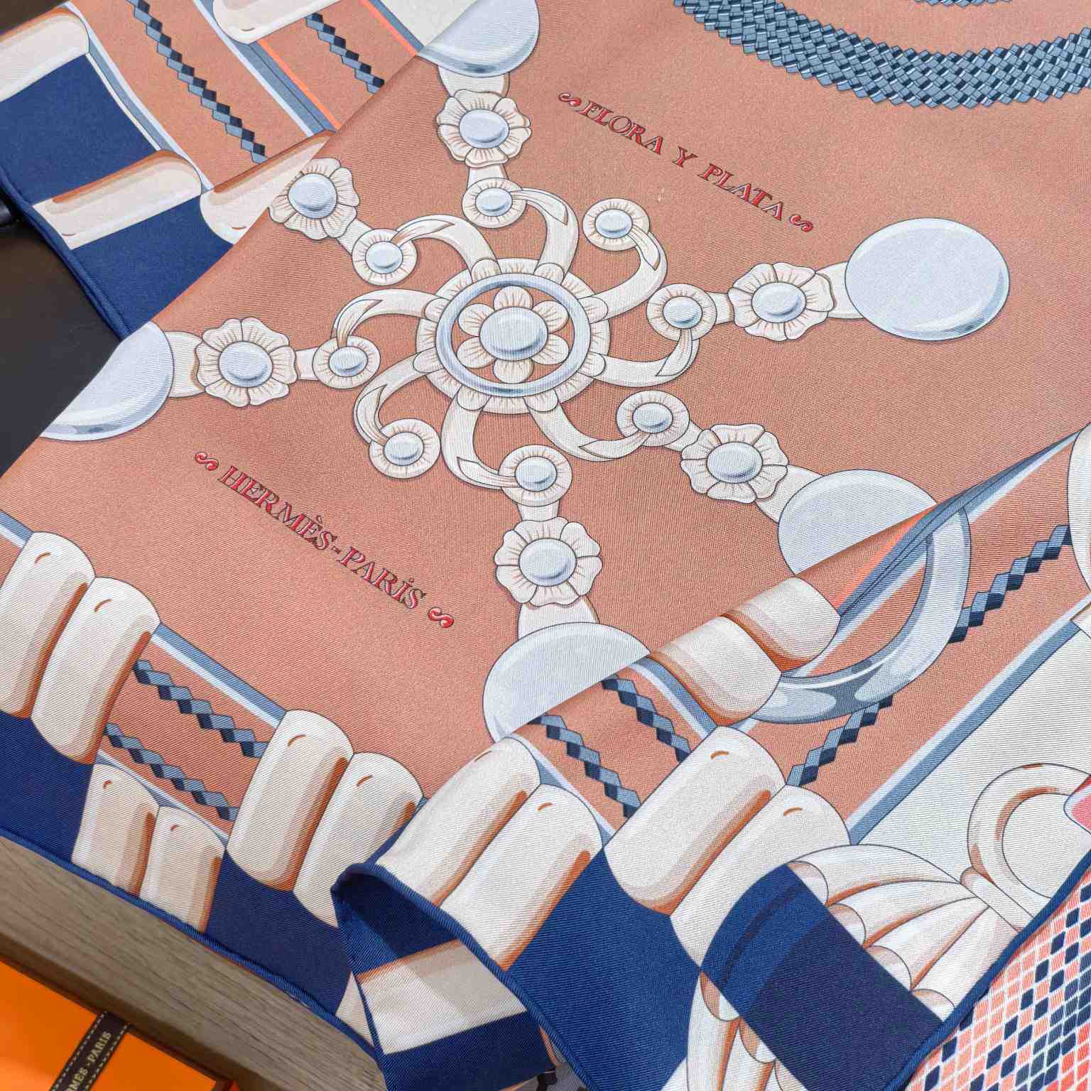Hermes Flora Y Plata Scarf 90 - DopestKickz
