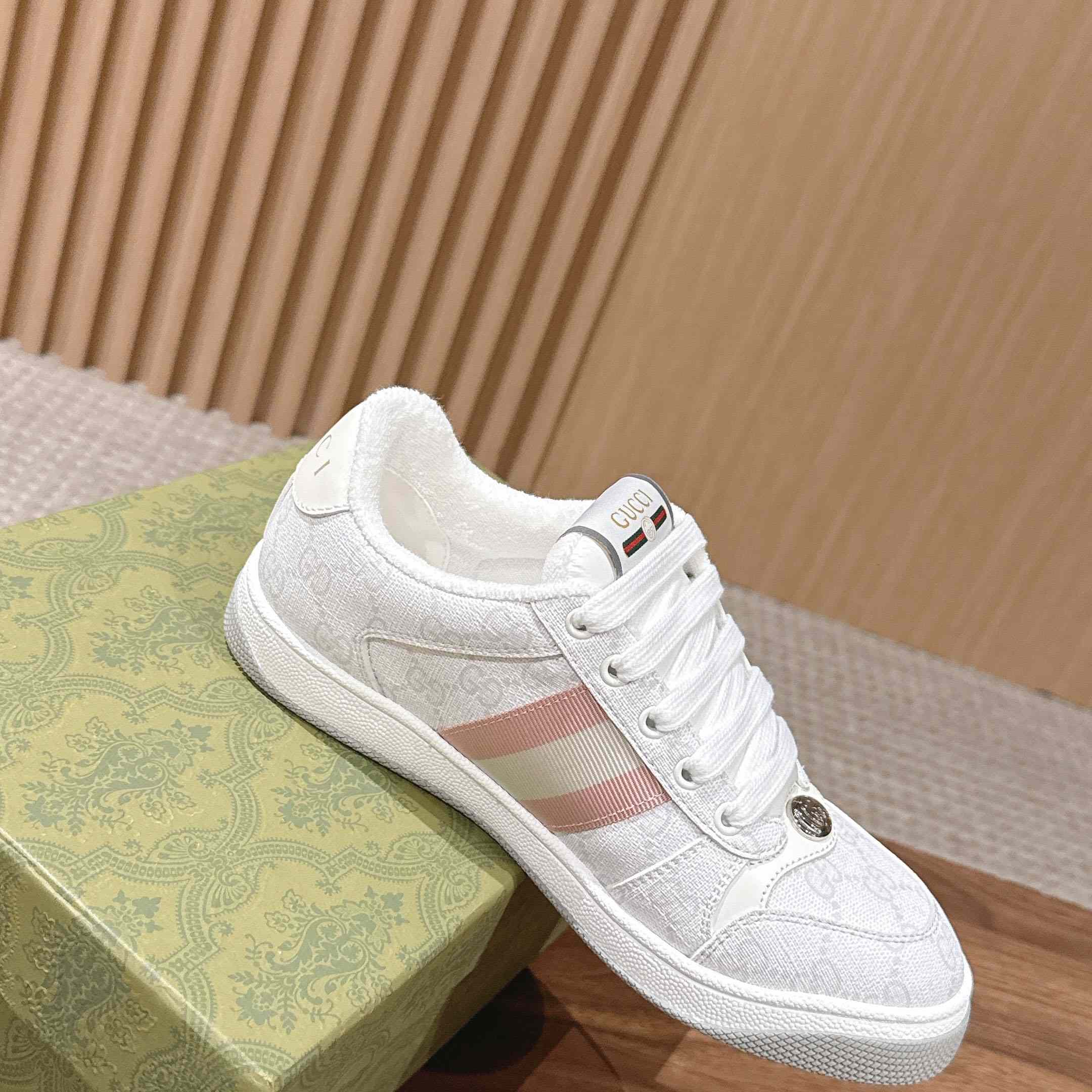 Gucci Screener GG Canvas Sneakers - DopestKickz