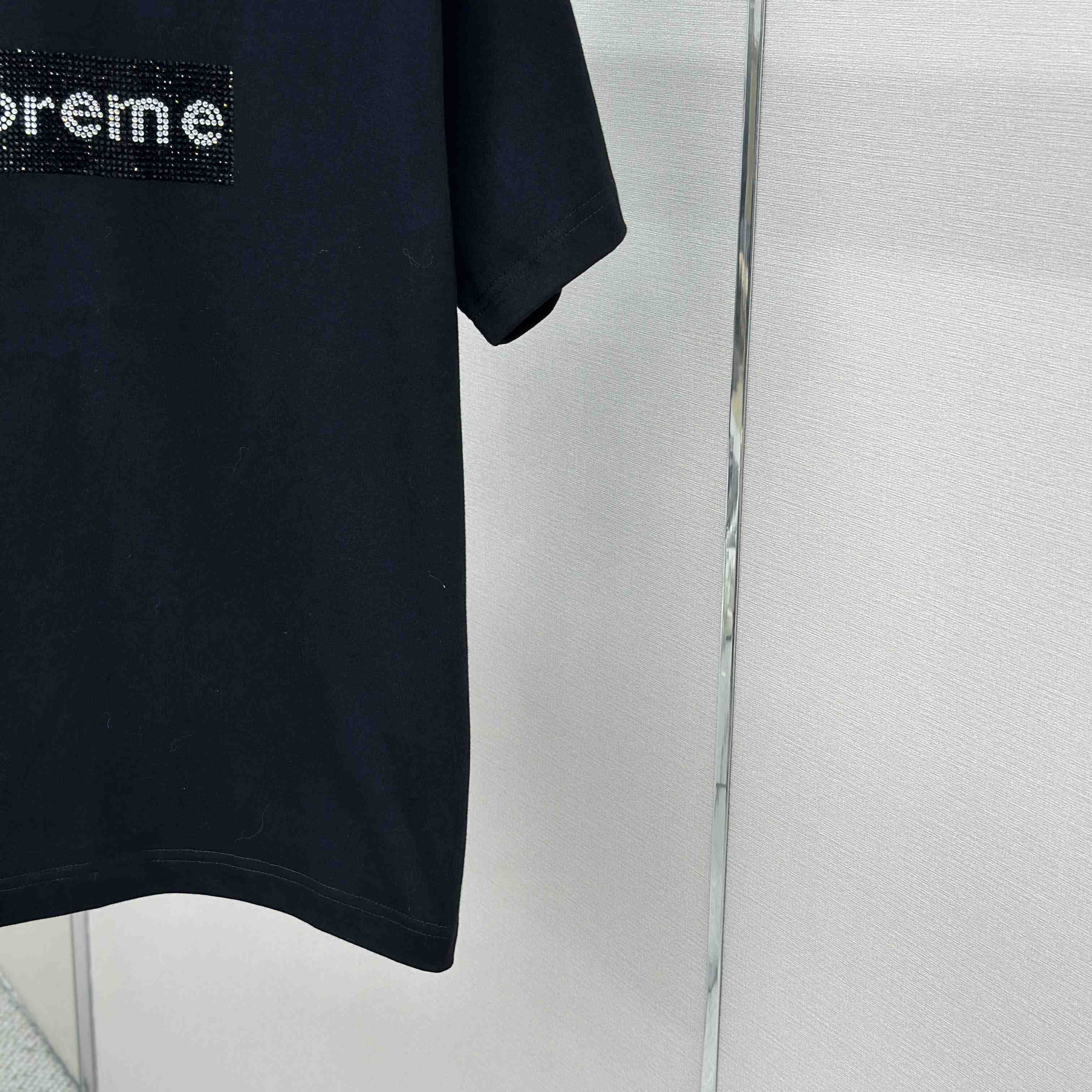 Supreme x Swarovski Box Logo T-Shirt - DopestKickz
