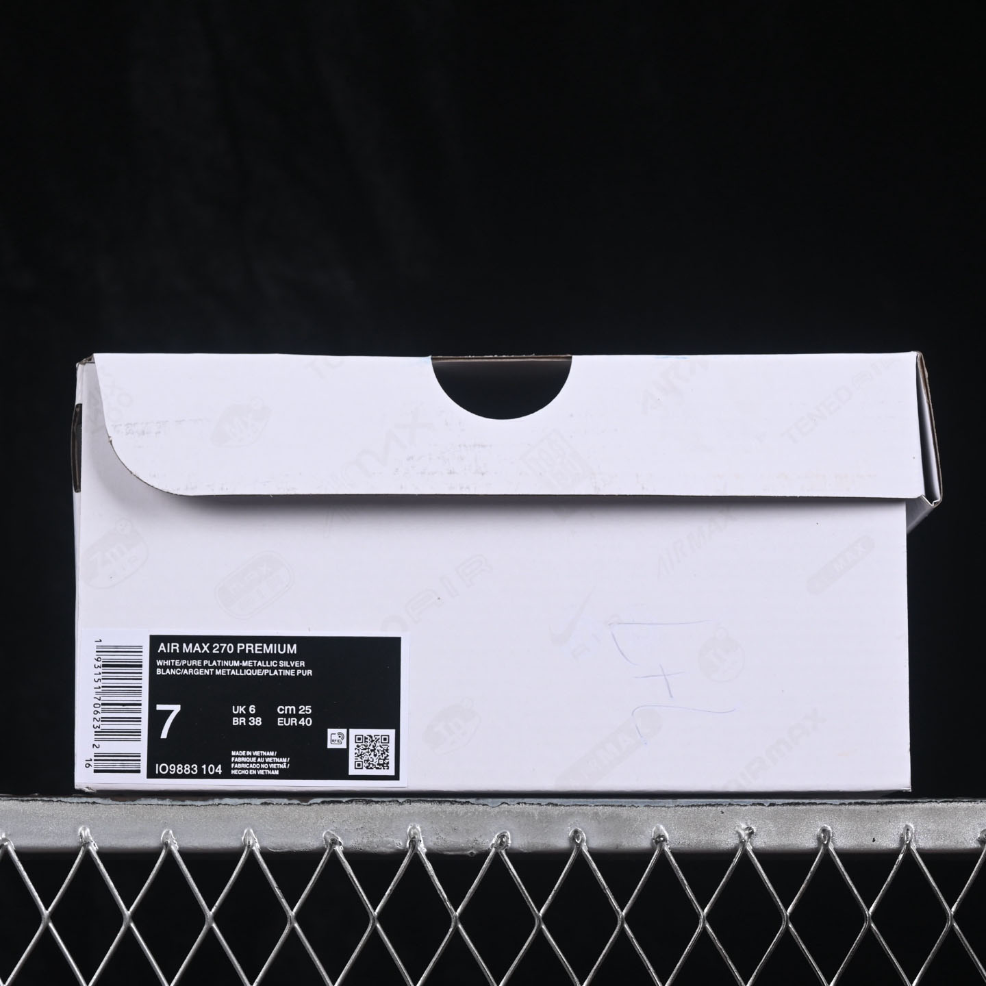 Nike Air Max 270 Premium Sneakers   IO9883-104  - DopestKickz