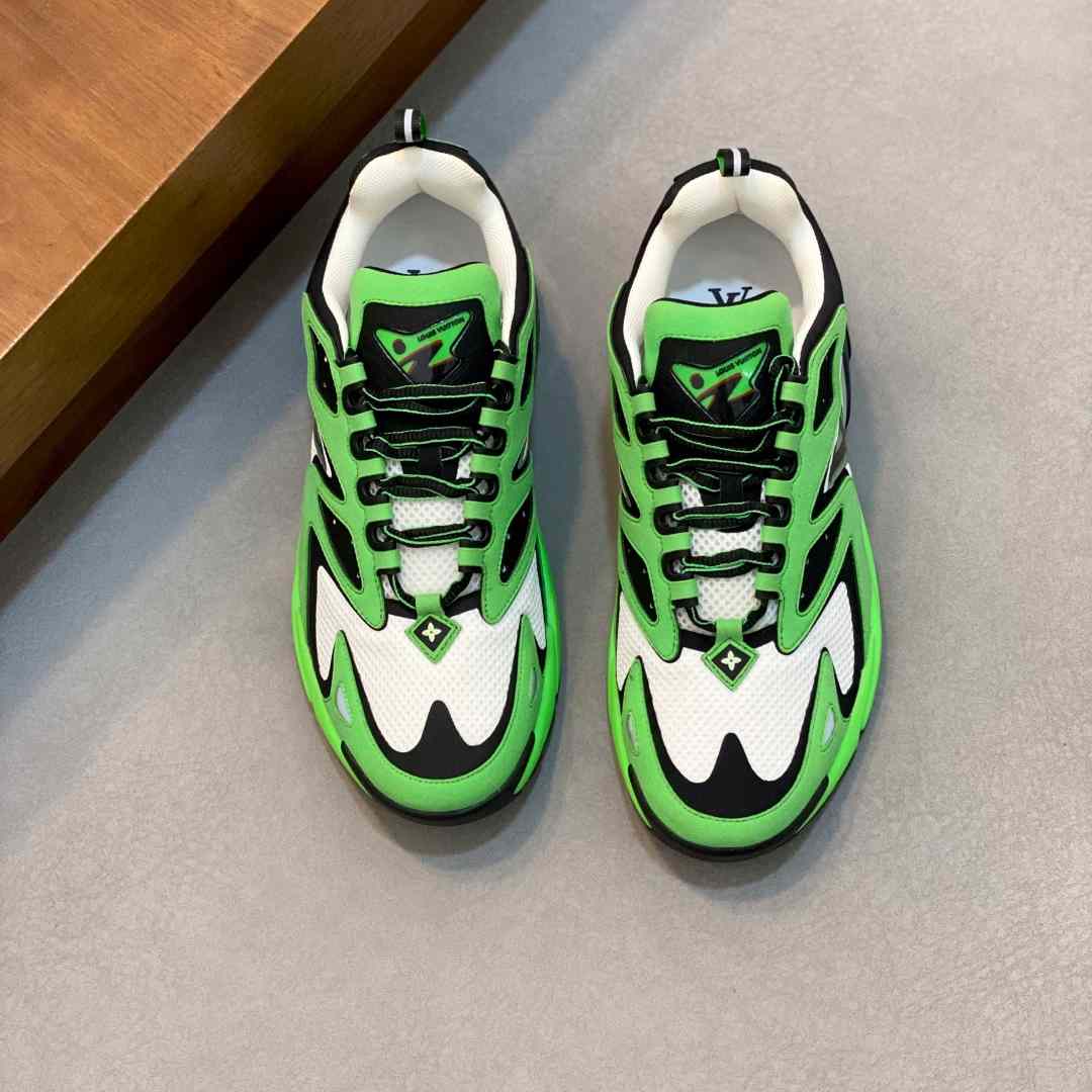 Louis Vuitton  Runner Tatic Sneaker  - DopestKickz