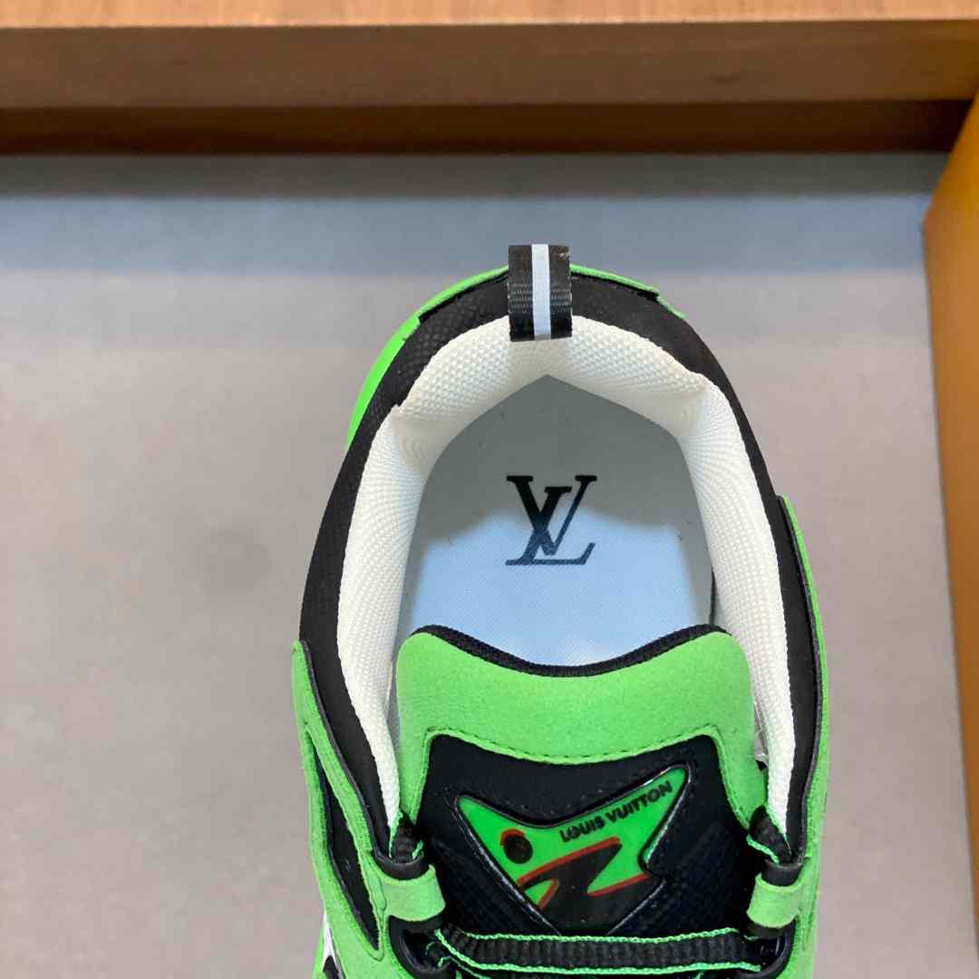 Louis Vuitton  Runner Tatic Sneaker  - DopestKickz