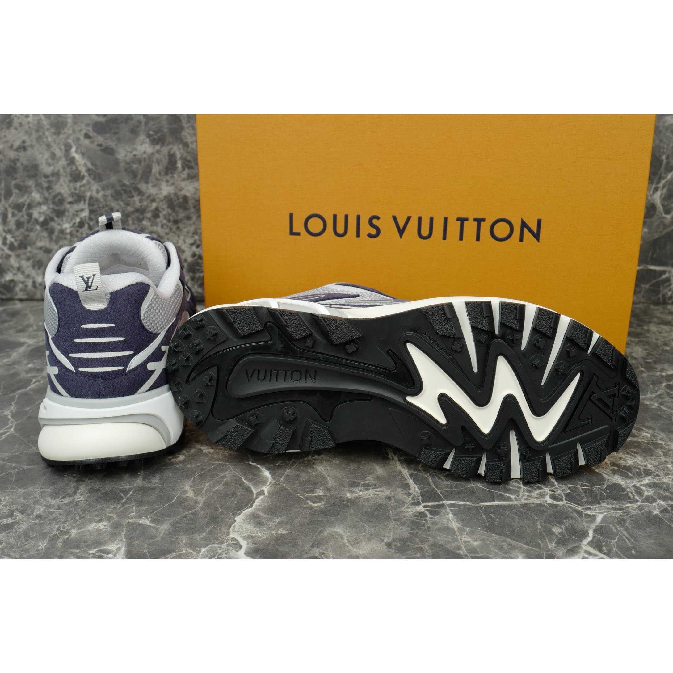 Louis Vuitton LV Tatic Runner Sneaker 1AKC4F - DopestKickz