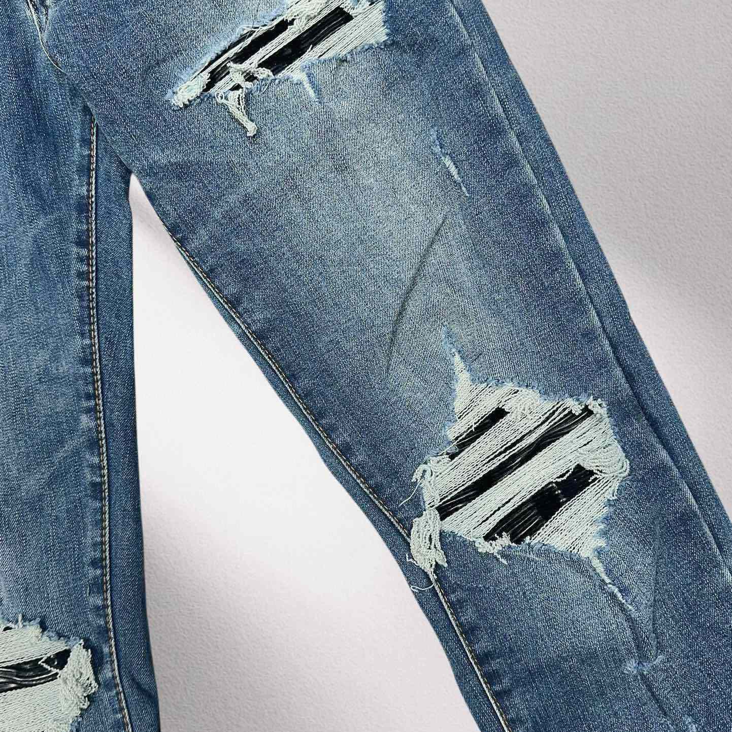 Amiri Jeans 1011 - DopestKickz