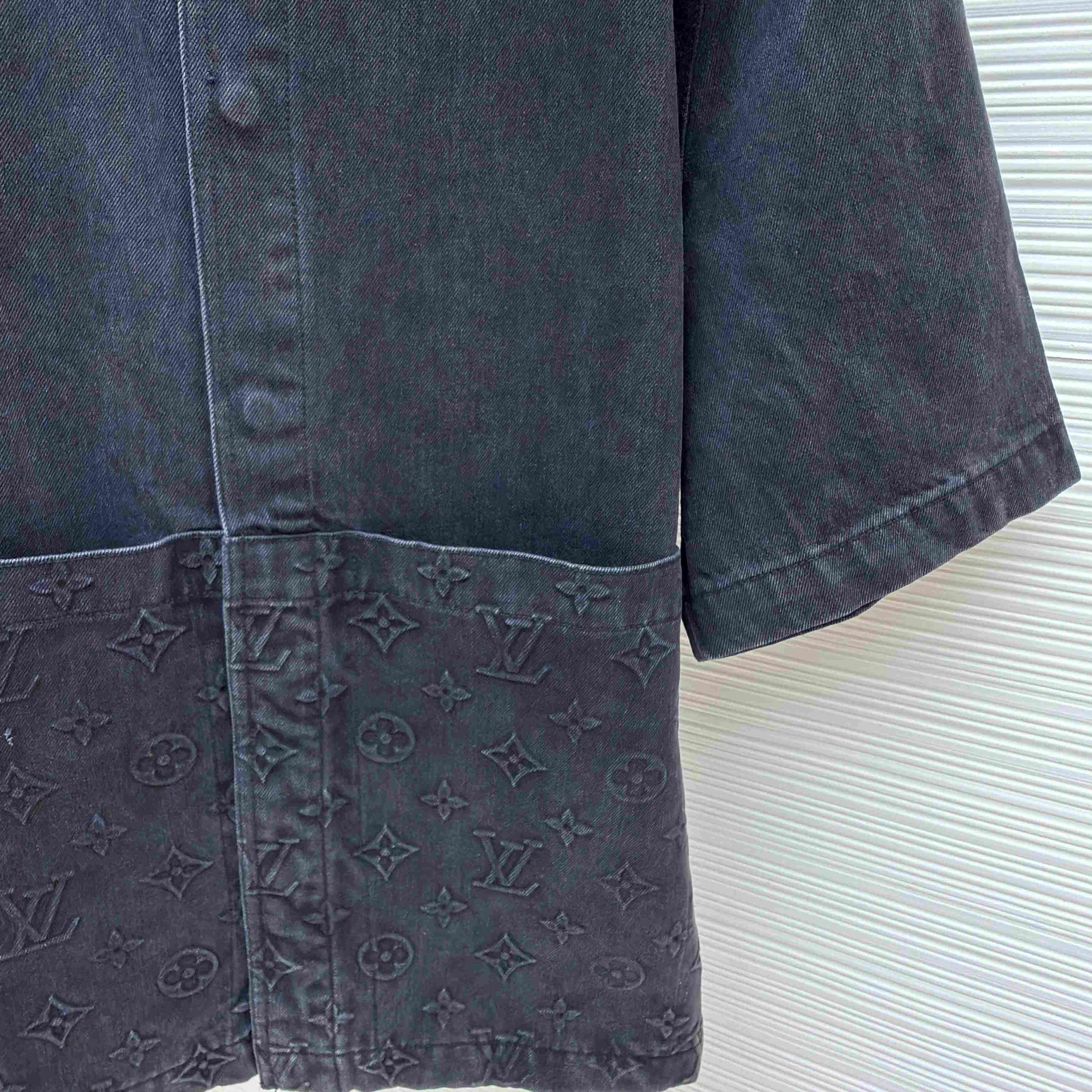 Louis Vuitton Short Sleeve Denim Workwear Shirt - DopestKickz