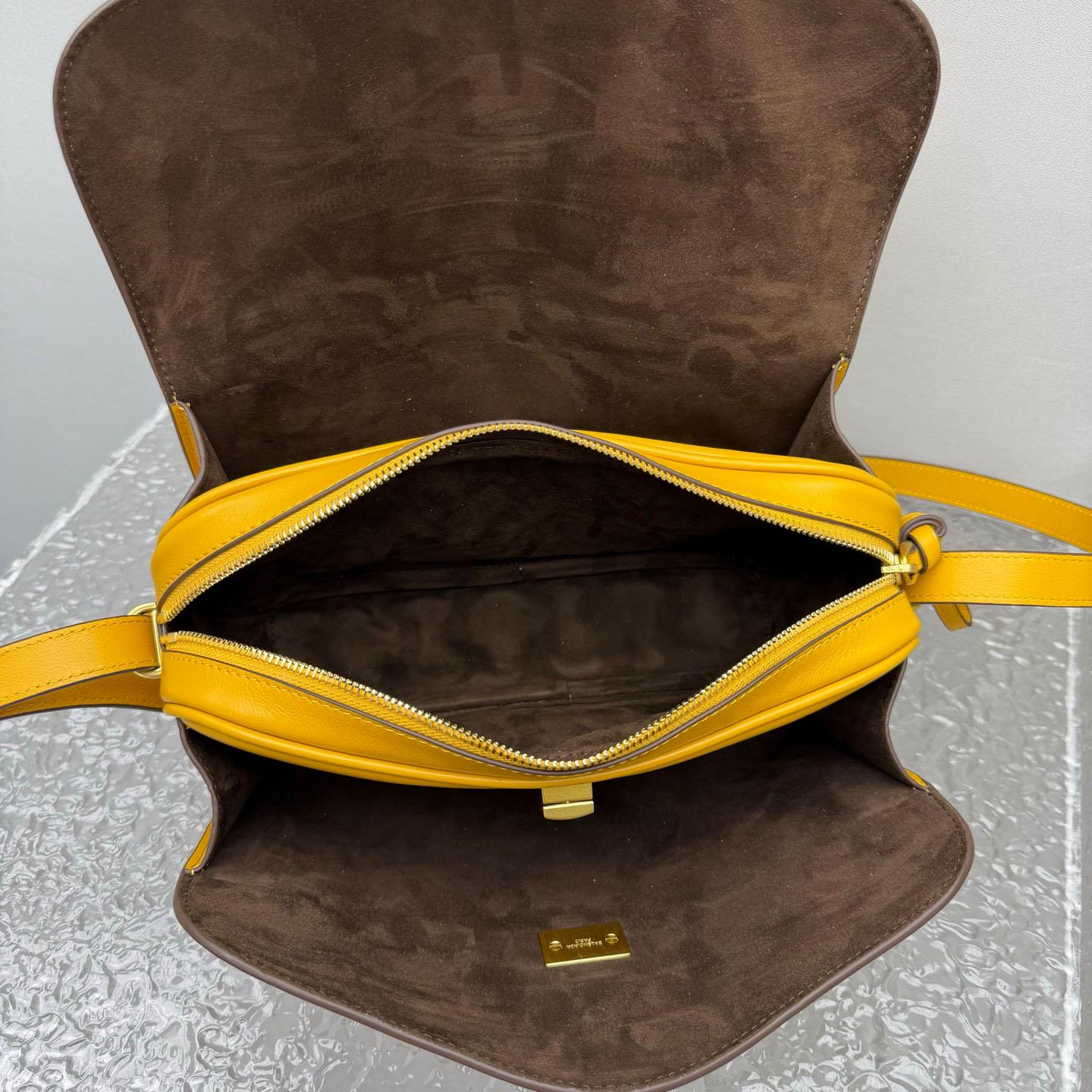 Balenciaga  Le 7 Shoulder Bag Medium In Curry - DopestKickz