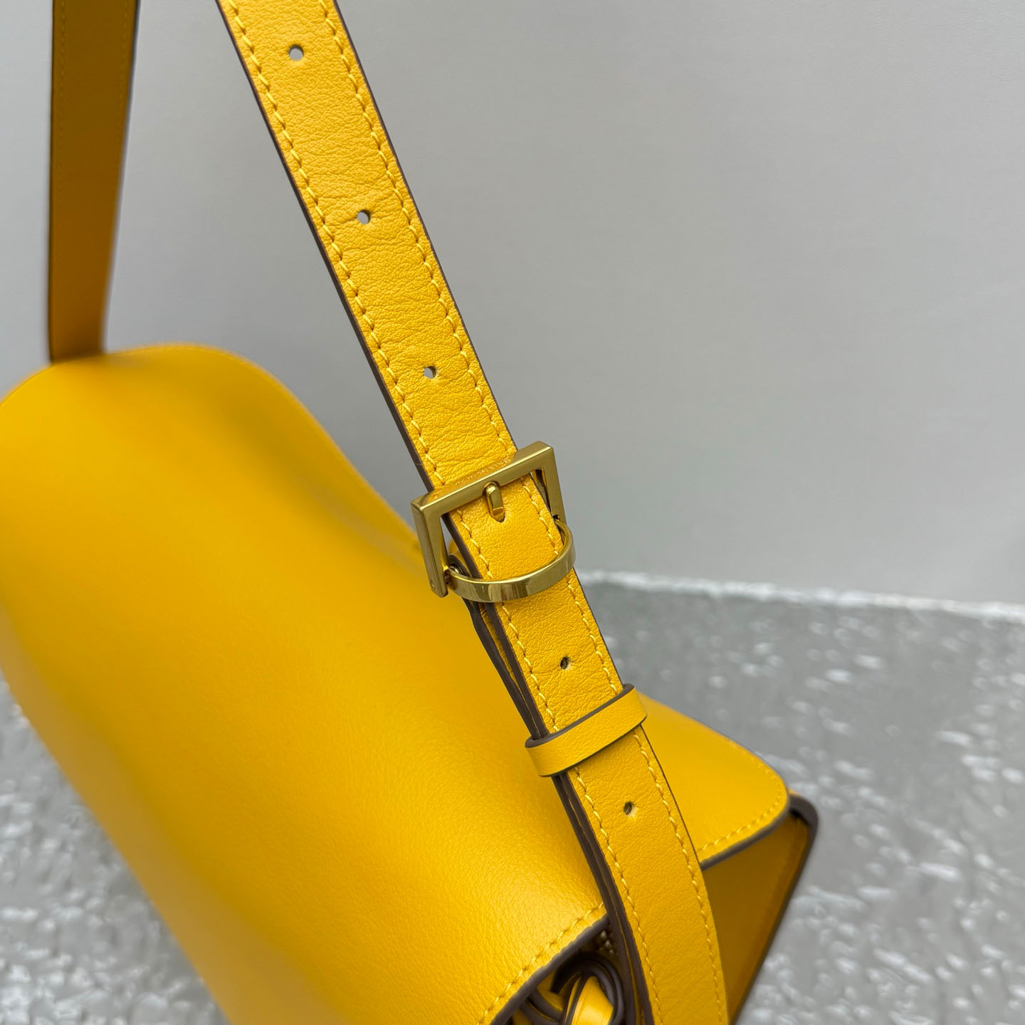 Balenciaga  Le 7 Shoulder Bag Medium In Curry - DopestKickz