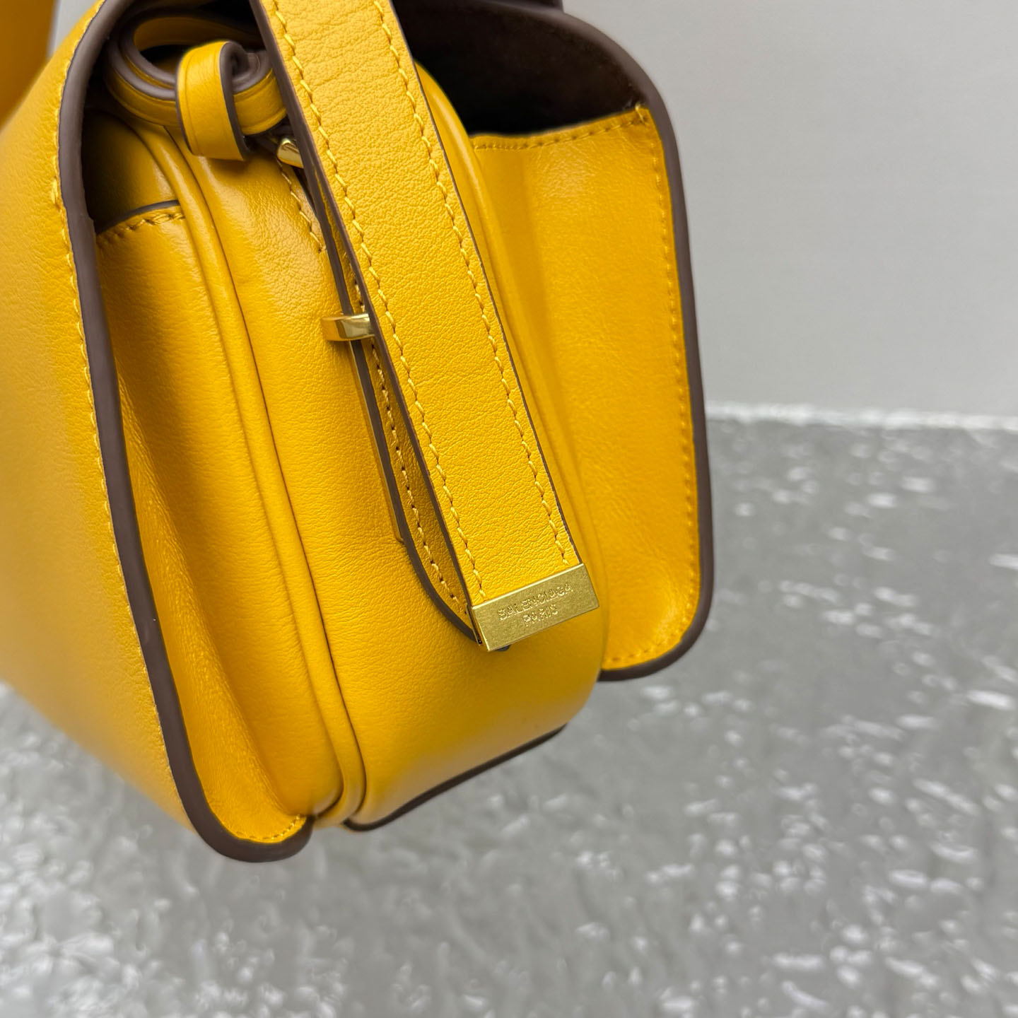 Balenciaga  Le 7 Shoulder Bag Medium In Curry - DopestKickz