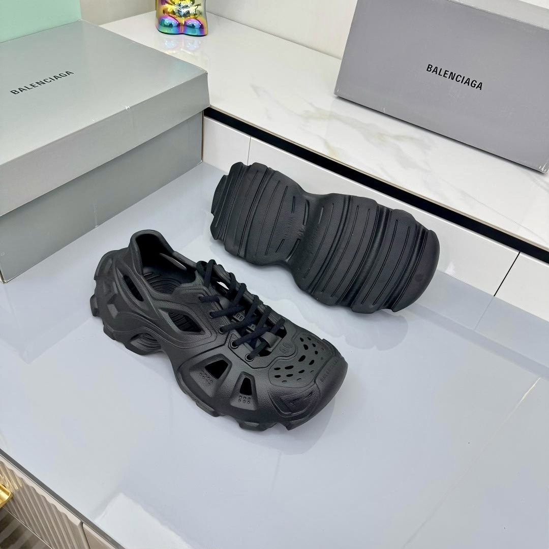 Balenciaga HD Lace-Up Sneakers - DopestKickz