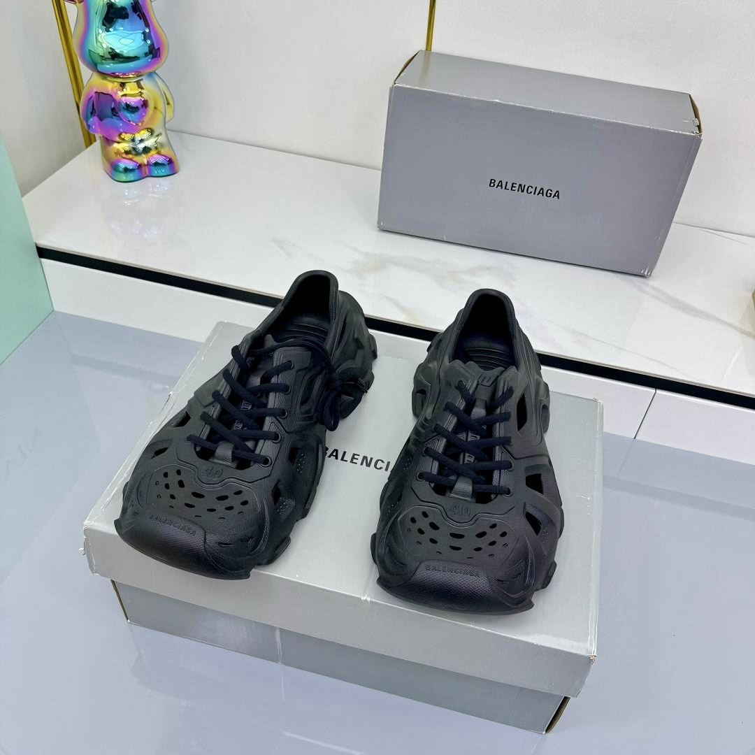 Balenciaga HD Lace-Up Sneakers - DopestKickz