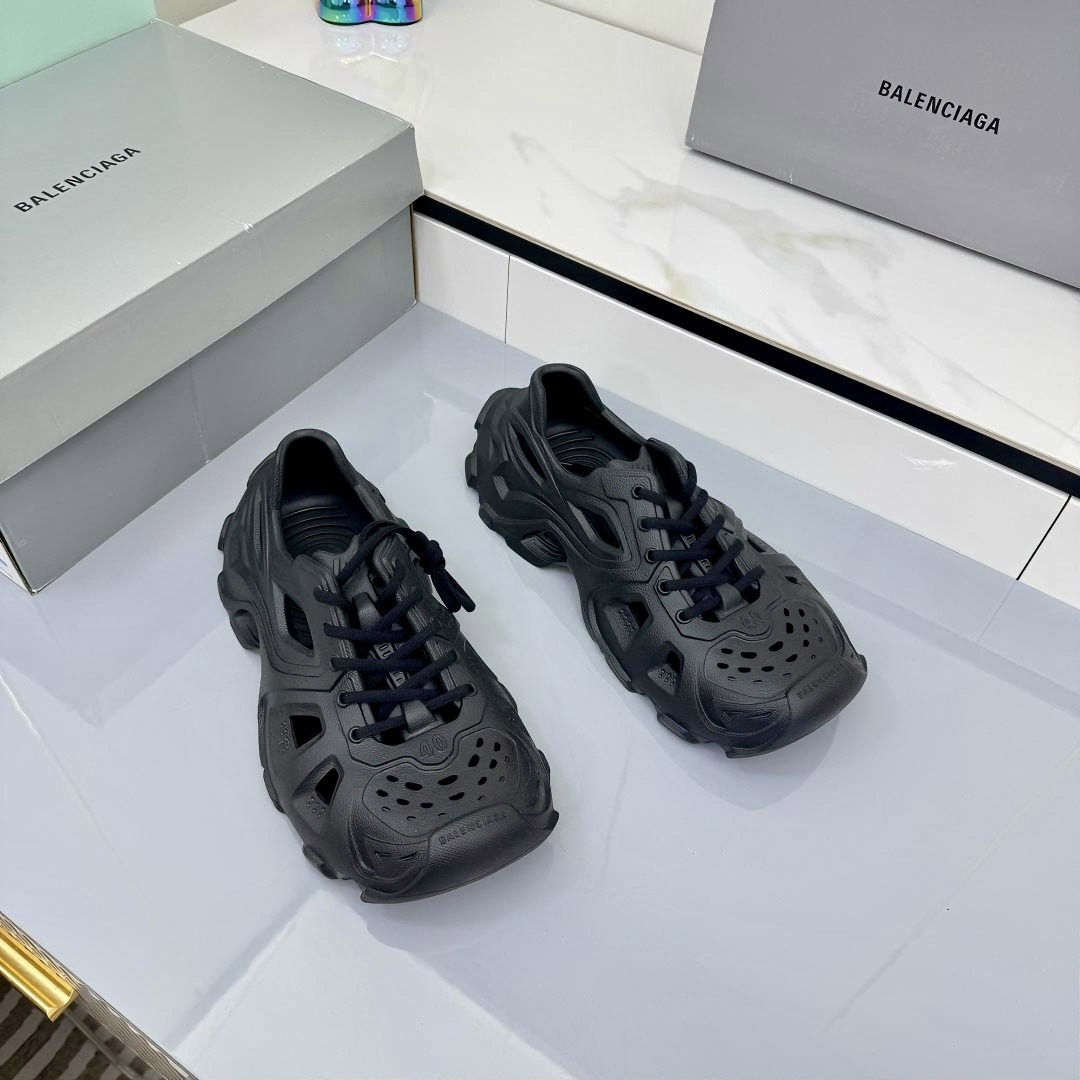 Balenciaga HD Lace-Up Sneakers - DopestKickz