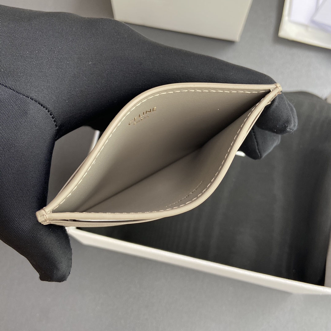 Celine Card Holder Triomphe In Shiny Calfskin  - DopestKickz