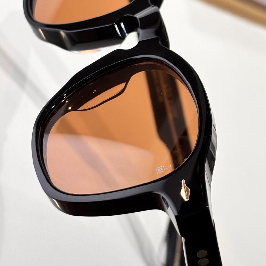Jacquemus Zephirin Sunglasses - DopestKickz