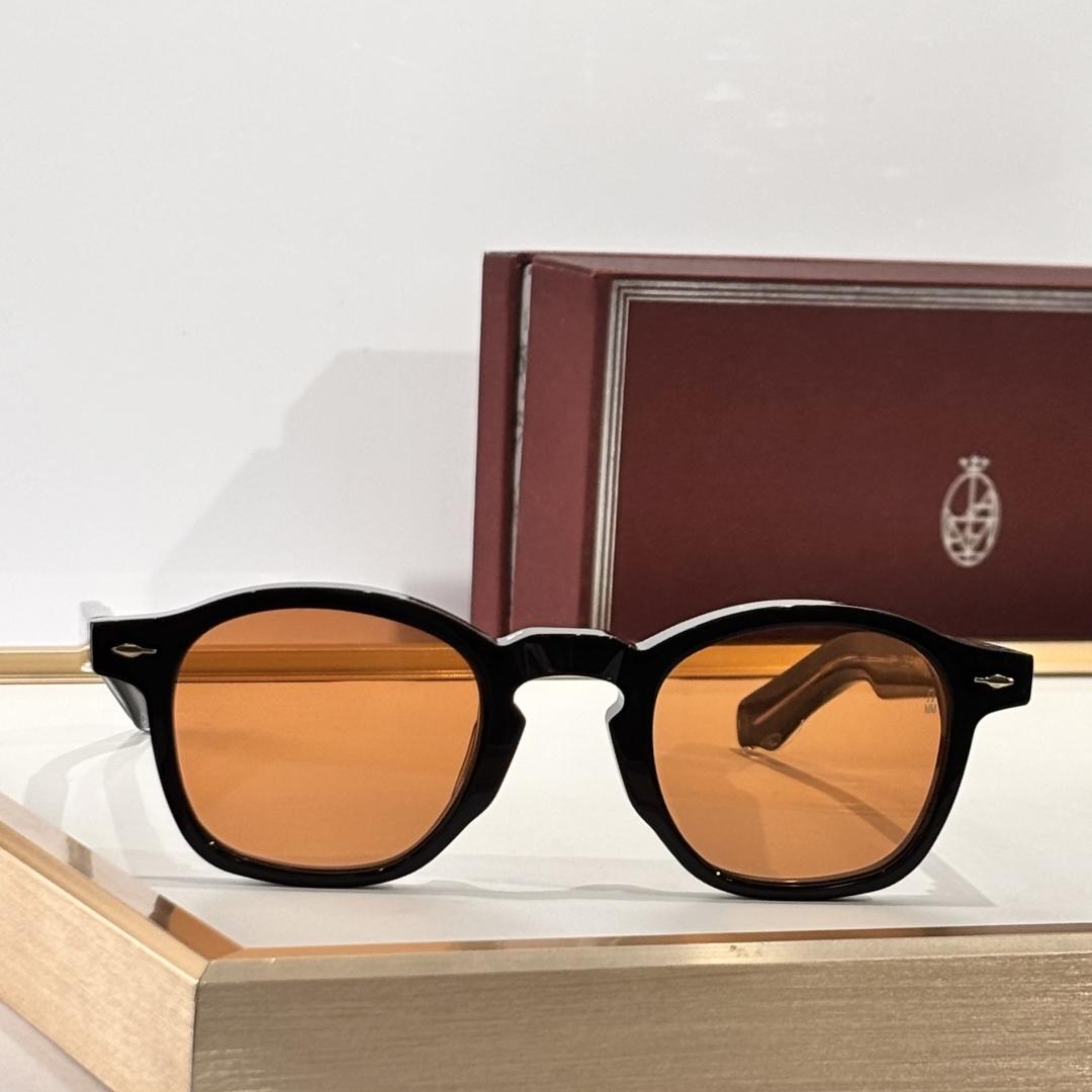 Jacquemus Zephirin Sunglasses - DopestKickz