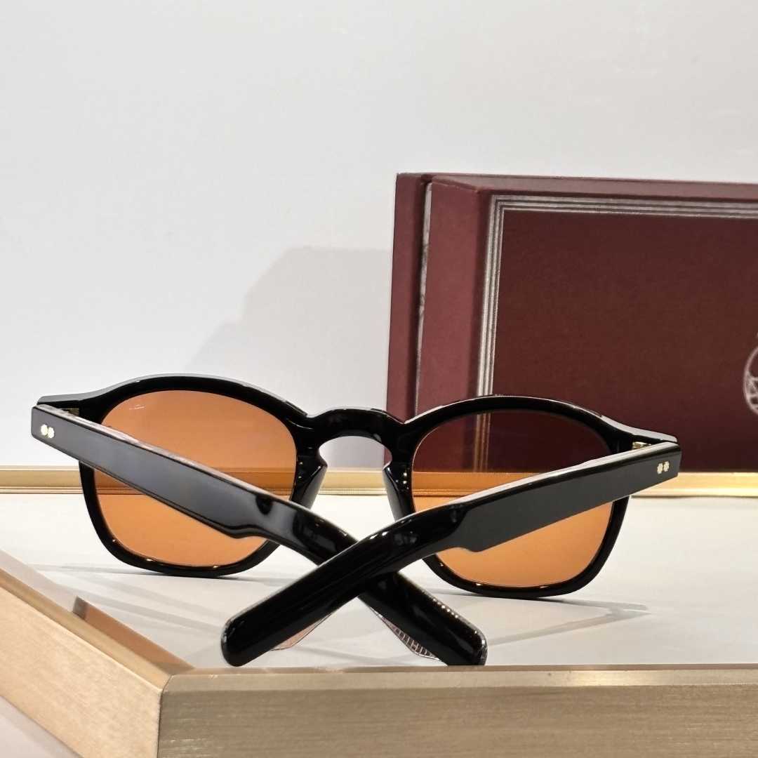 Jacquemus Zephirin Sunglasses - DopestKickz