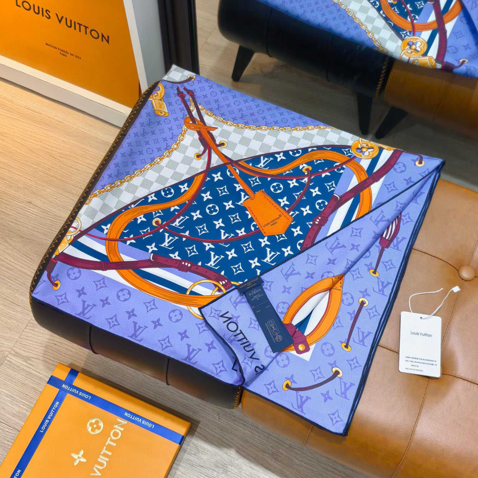 Louis Vuitton Flower And Straps Square 90 M97471 - DopestKickz