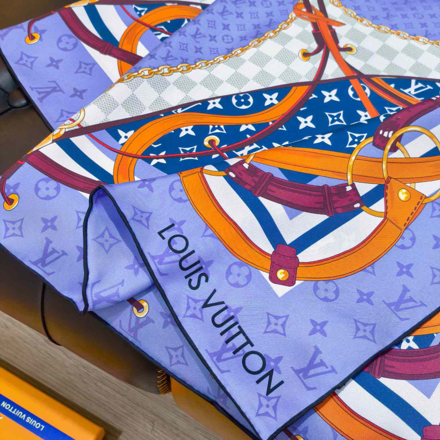 Louis Vuitton Flower And Straps Square 90 M97471 - DopestKickz