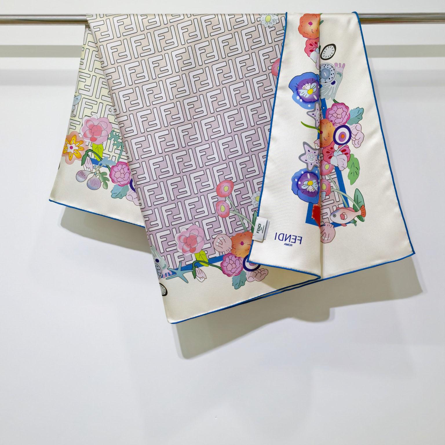 Fendi Future Fantastic Foulard - DopestKickz