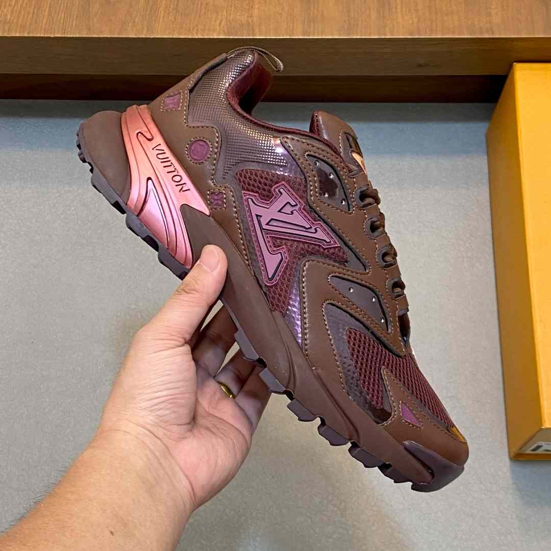 Louis Vuitton  Runner Tatic Sneaker  - DopestKickz