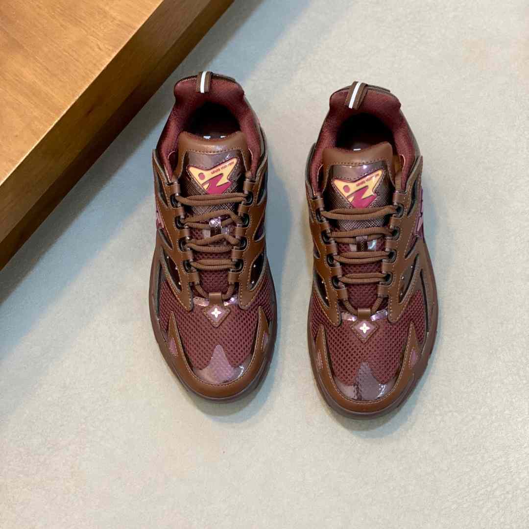 Louis Vuitton  Runner Tatic Sneaker  - DopestKickz
