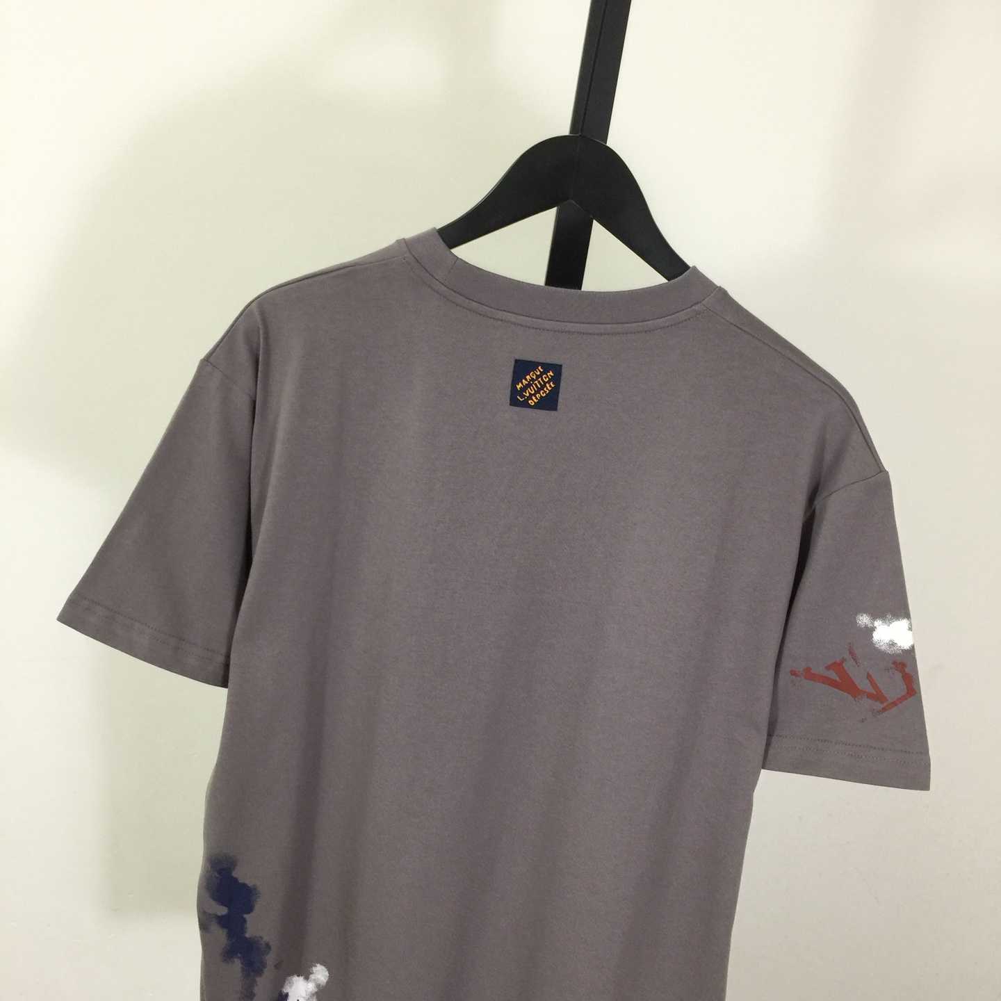 Louis Vuitton Graphic T-Shirt   1AK7HI - DopestKickz