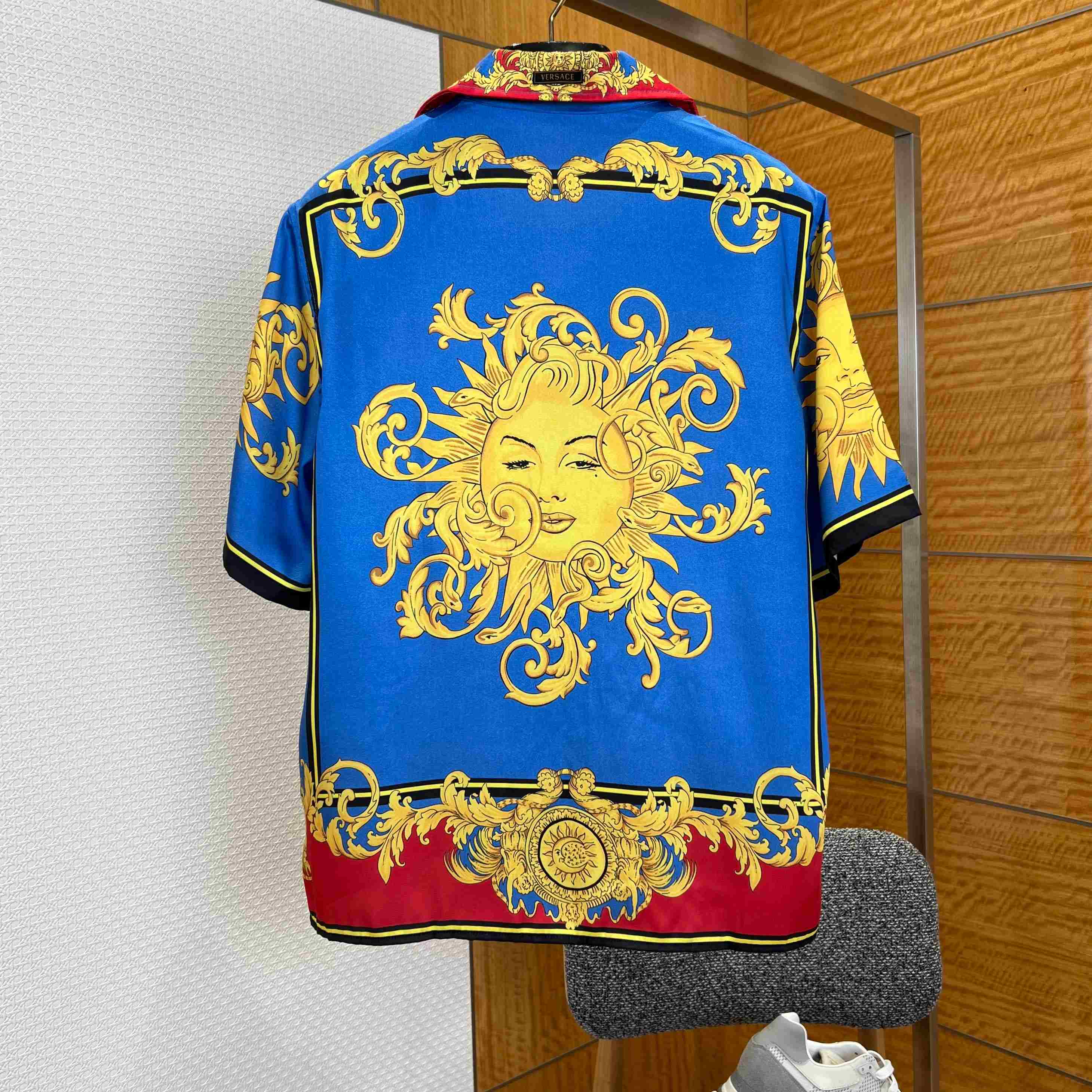 Versace Printed Silk Twill Shirt - DopestKickz