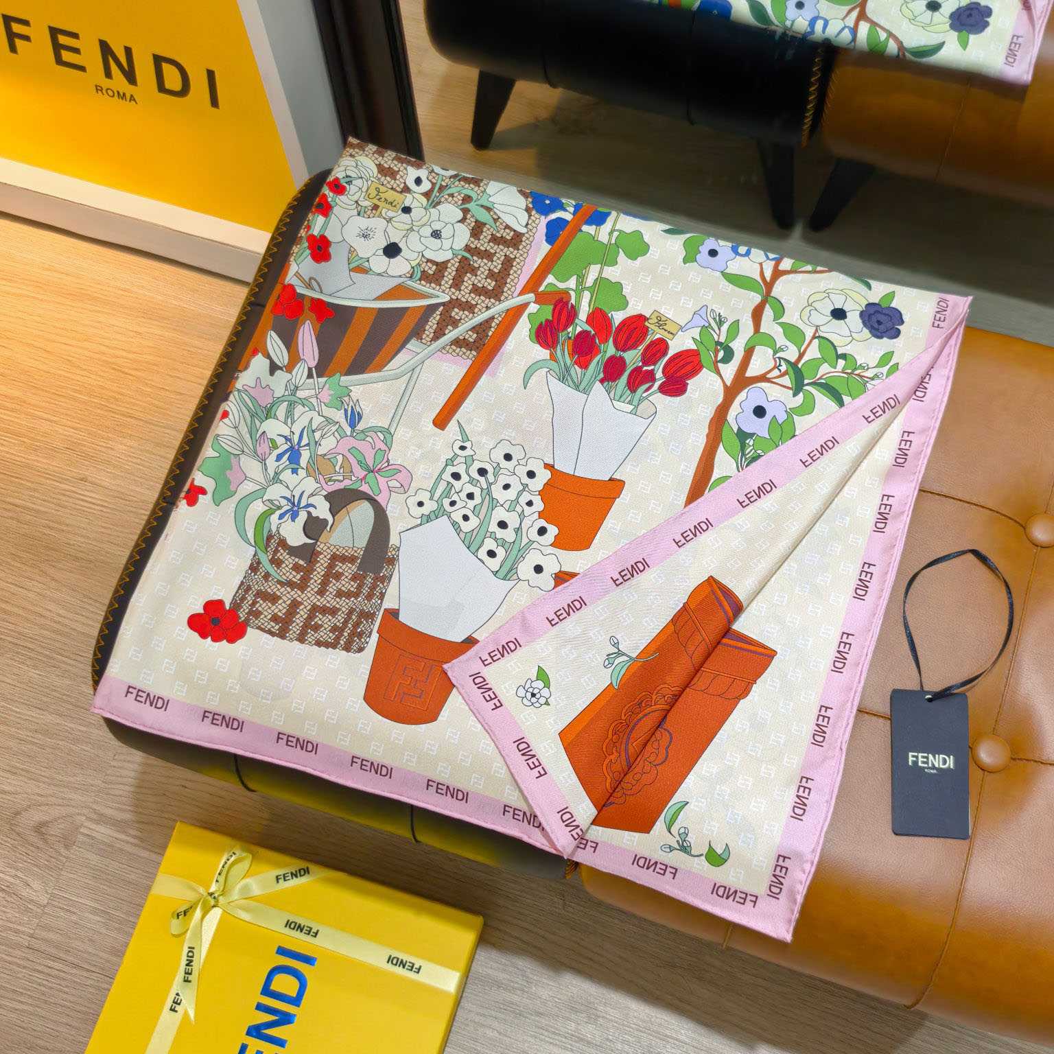 Fendi Gardening Foulard - DopestKickz